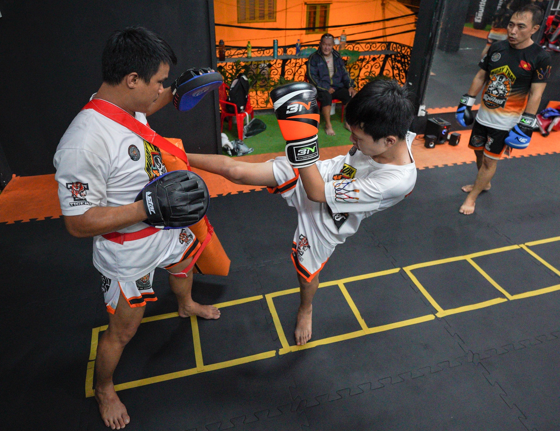 Cho tre hoc vo dip he anh 5