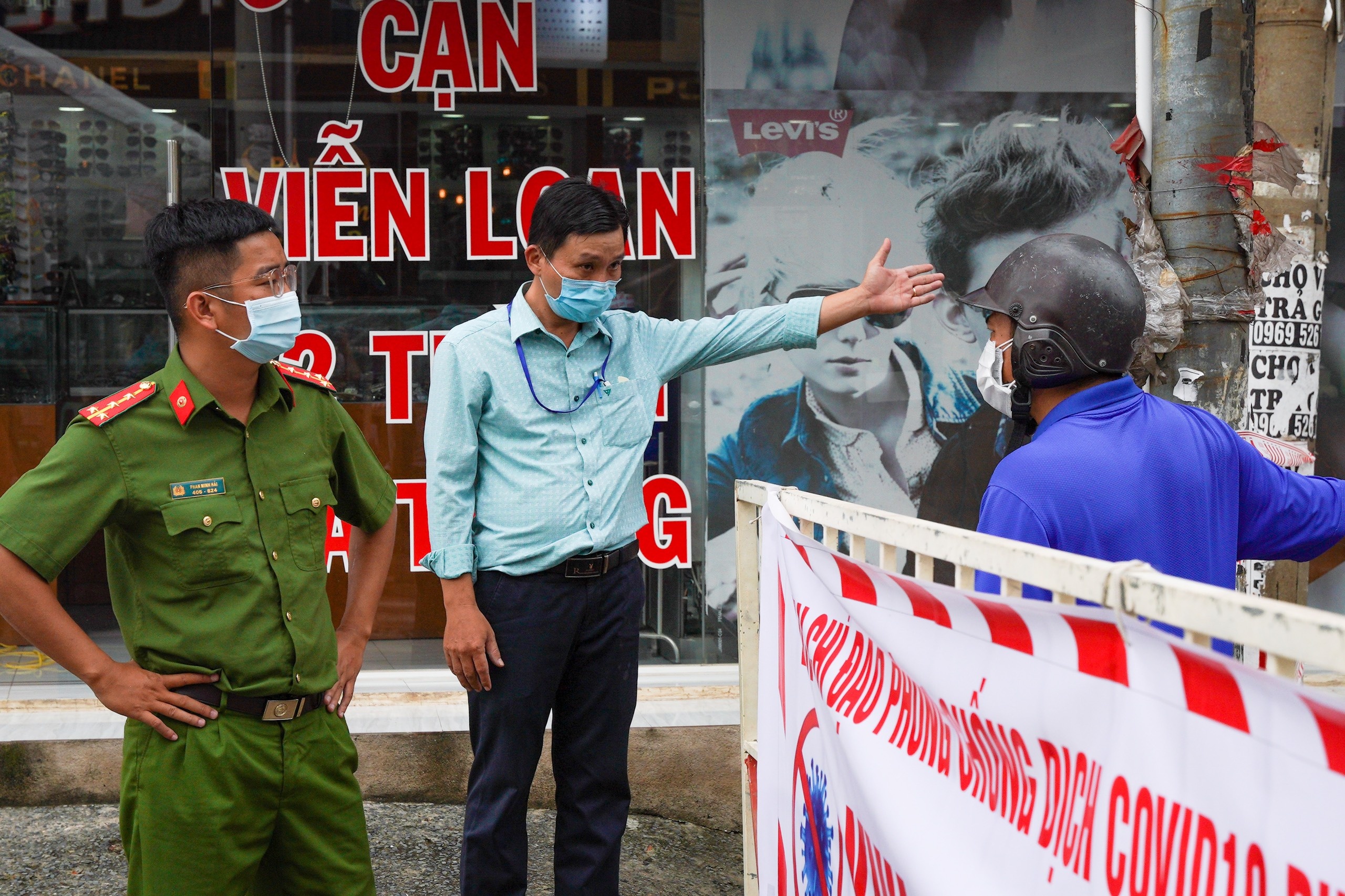 Phong toa mot duong tai Dong Nai anh 6