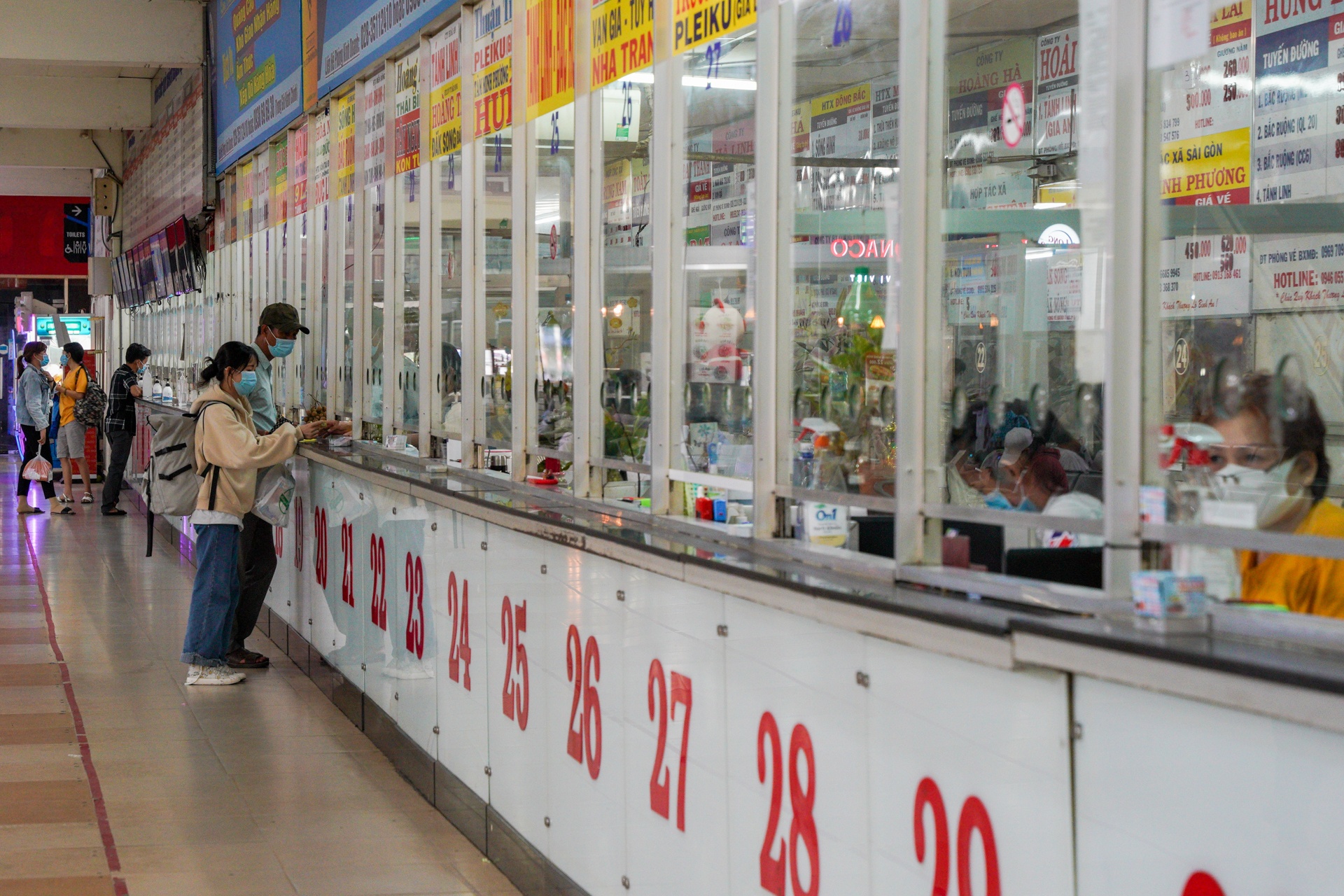 Ben xe o TP.HCM thua thot dip le 2/9 anh 2