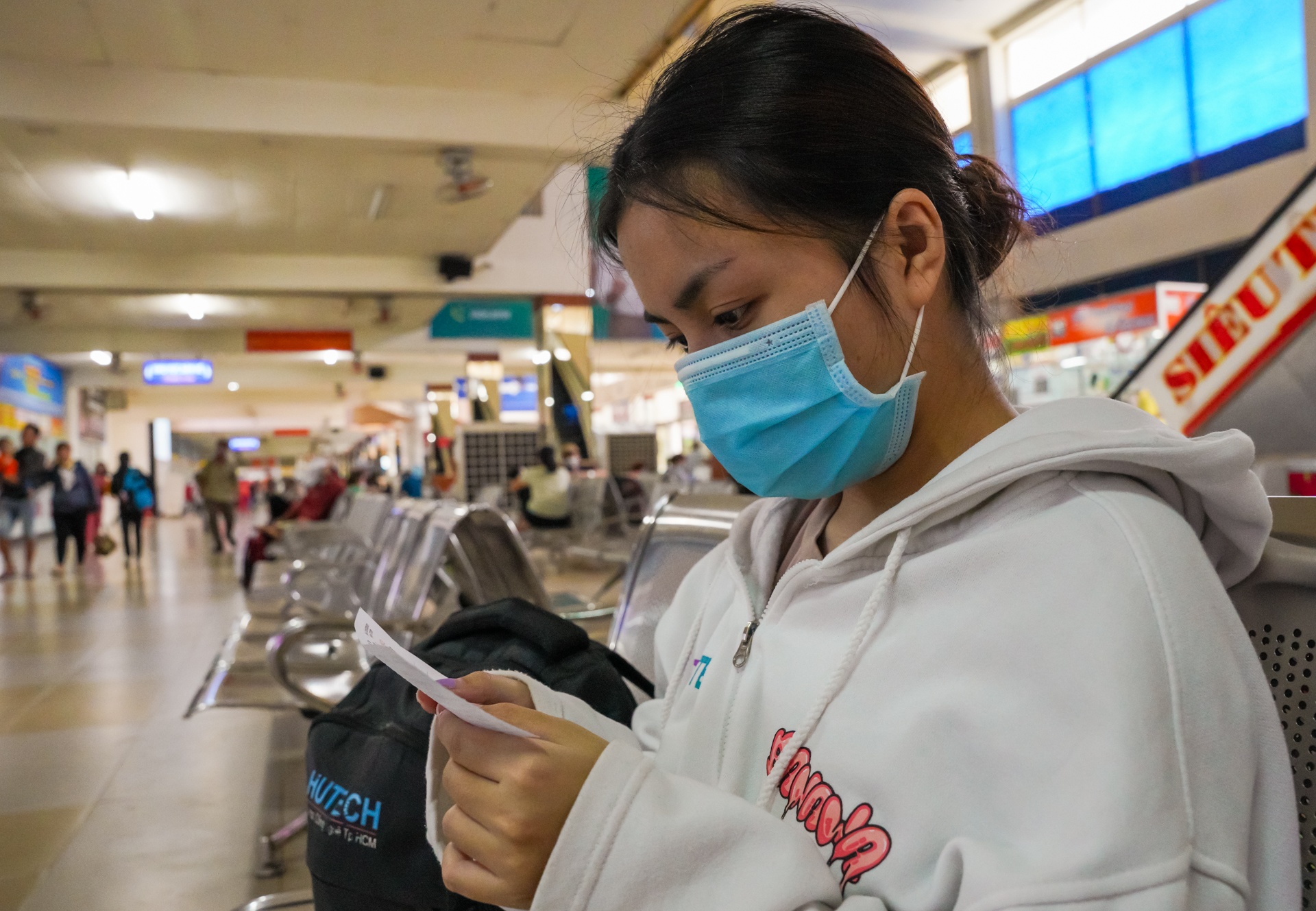 Ben xe o TP.HCM thua thot dip le 2/9 anh 5