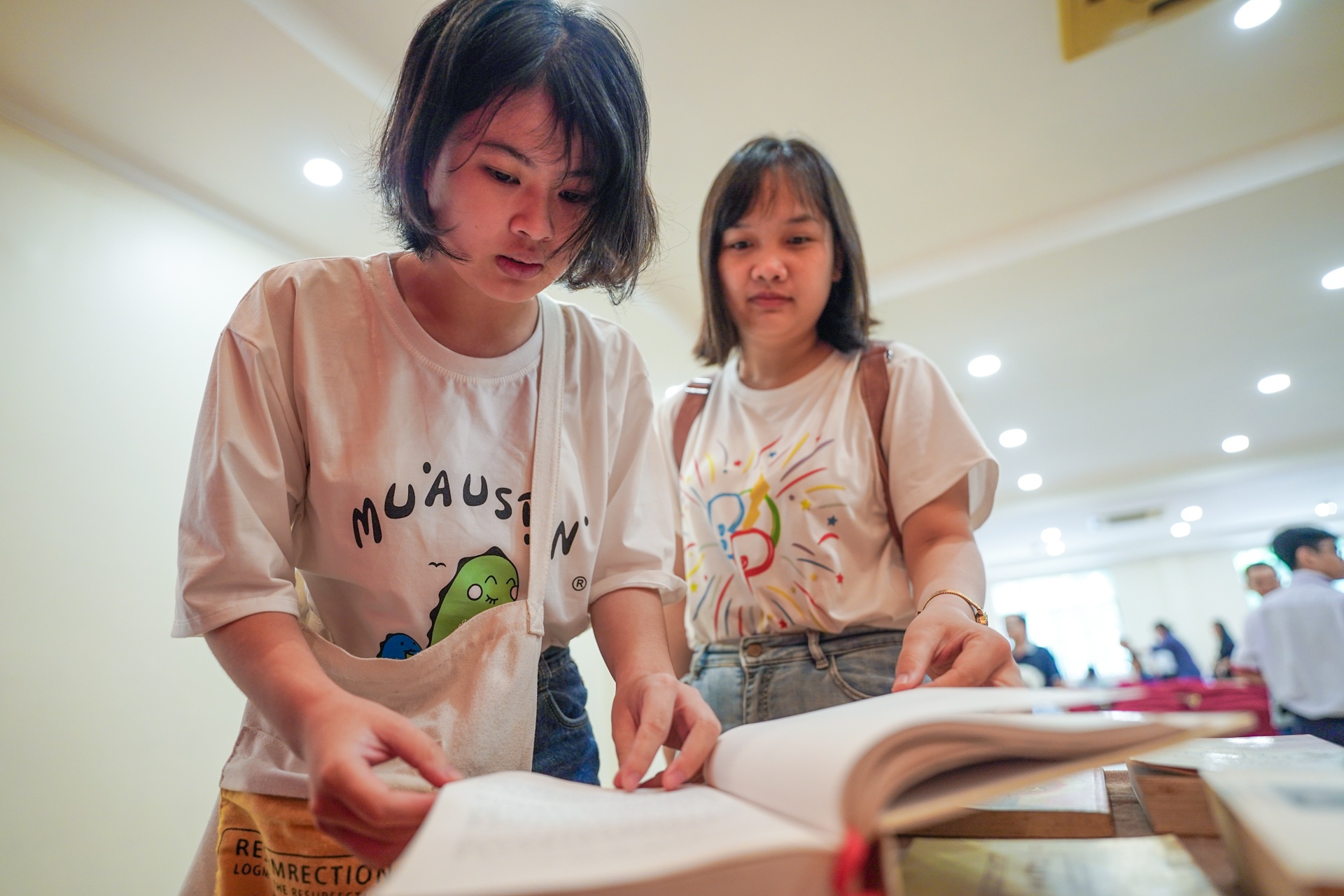 tuong niem 200 nam ngay mat anh 9