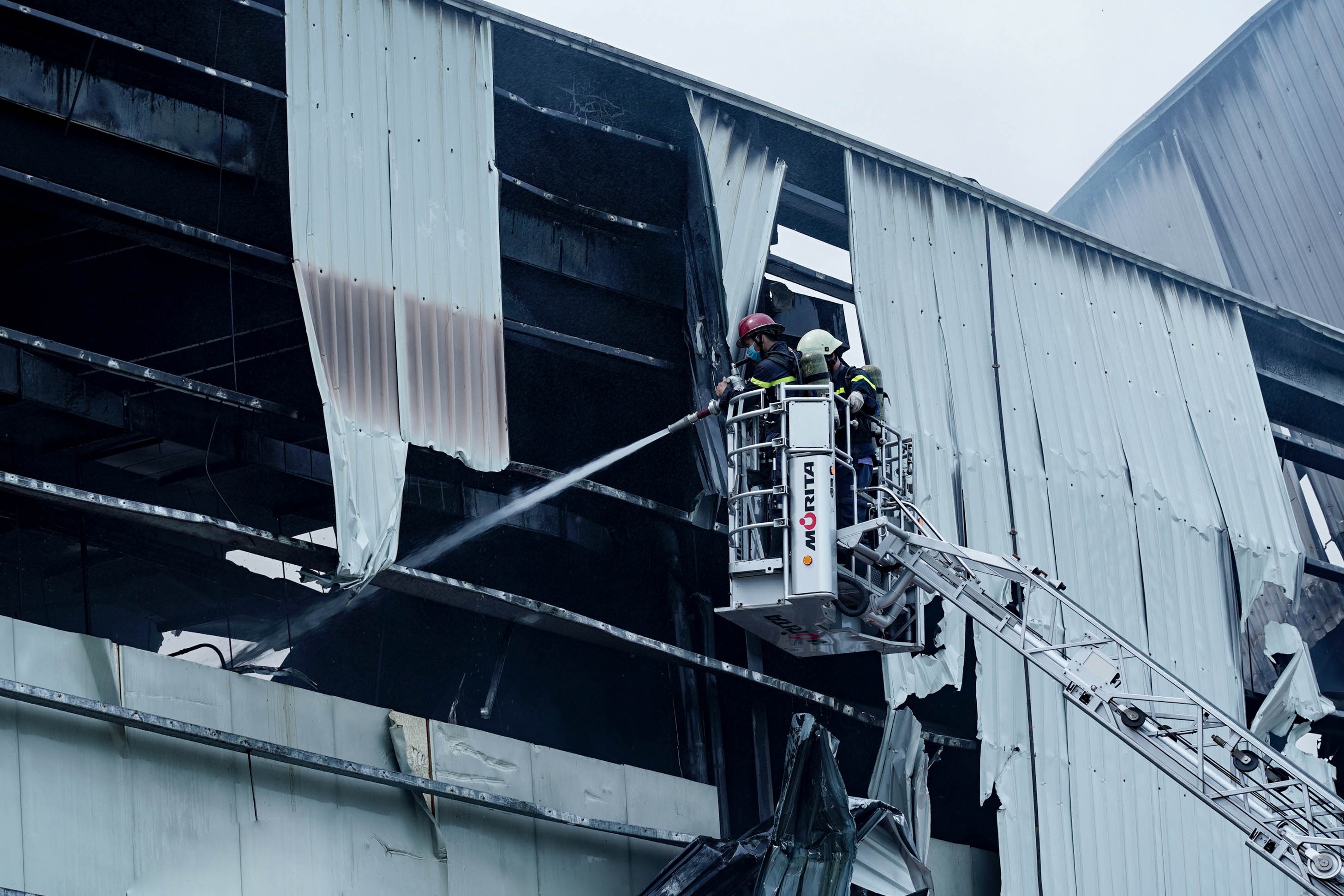 Chay lon o KCN Hiep Phuoc anh 8