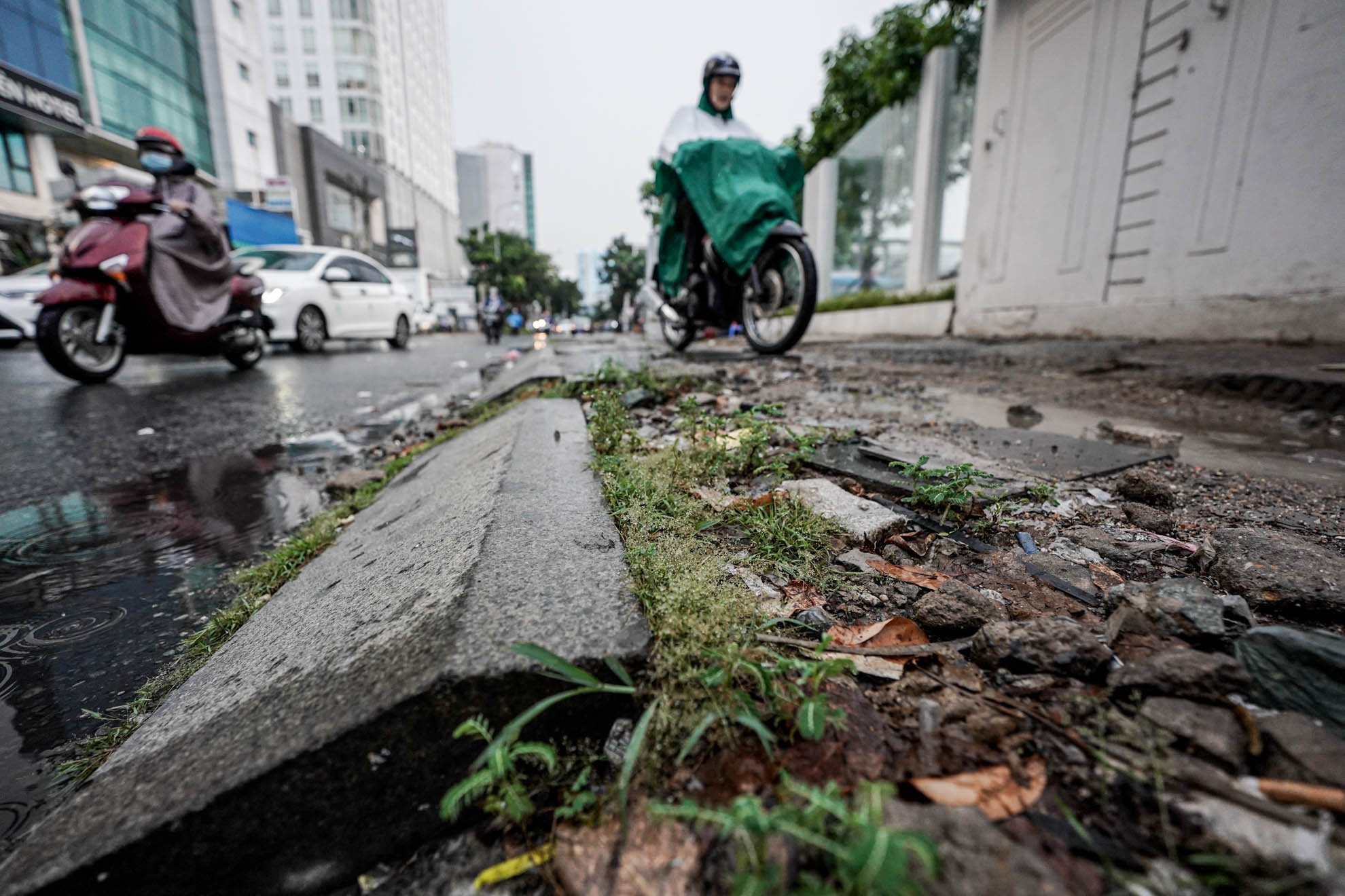 Xe may leo len via he anh 10