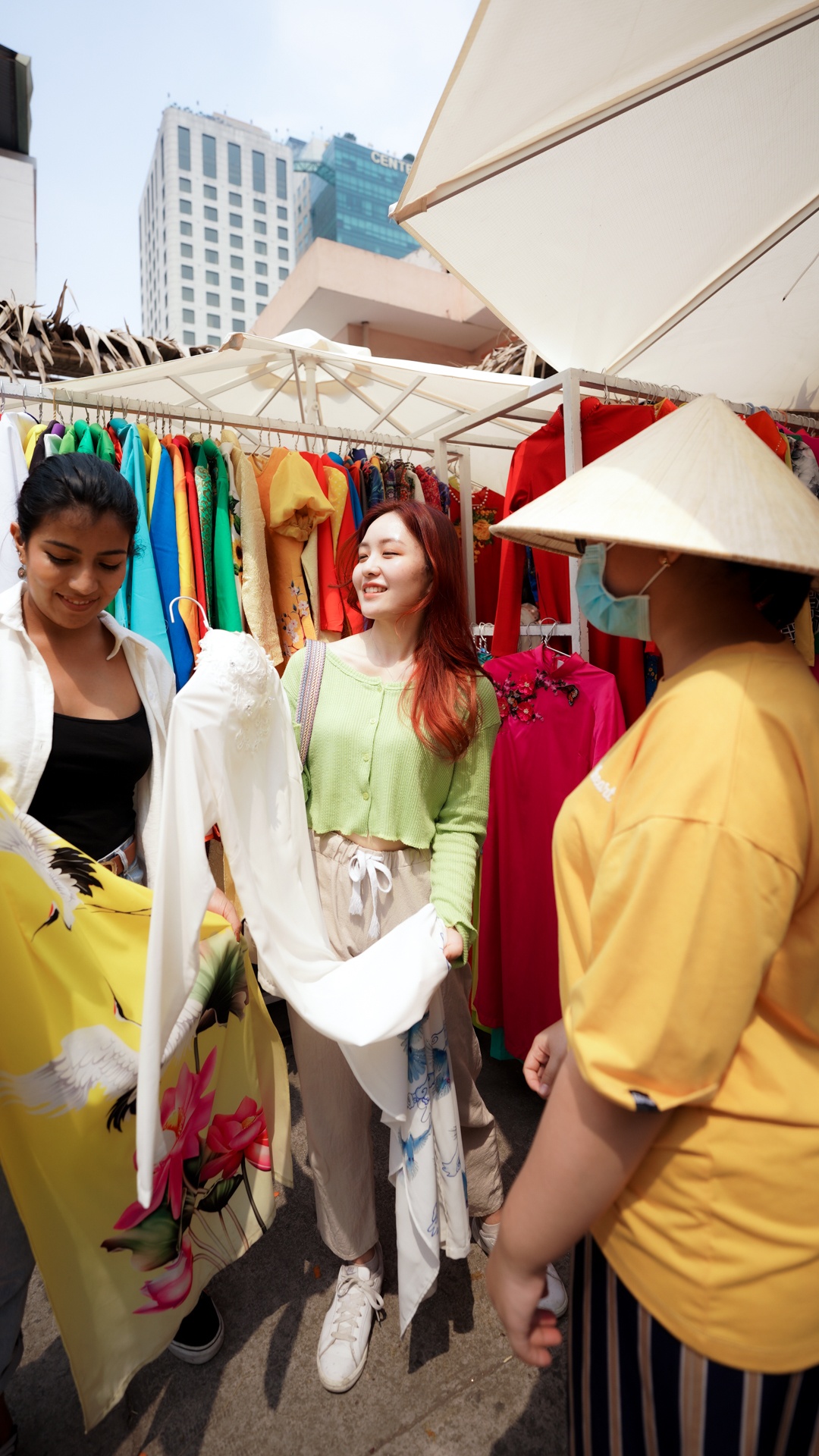 cái Tết đầu tiên tại TP.HCM ảnh 9 cai Tet dau tien tai TP.HCM anh 9