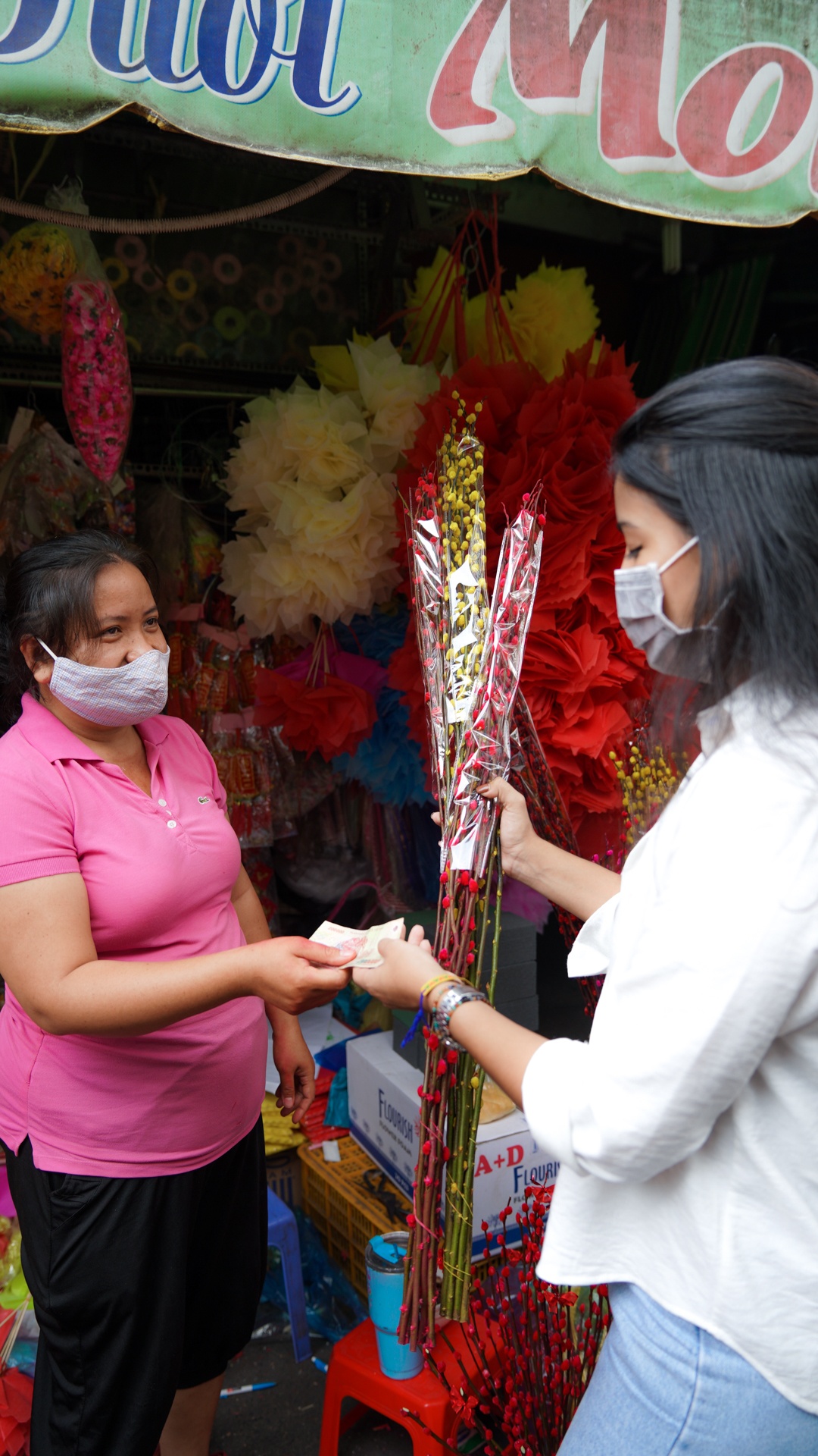 cái Tết đầu tiên tại TP.HCM ảnh 34 cai Tet dau tien tai TP.HCM anh 34