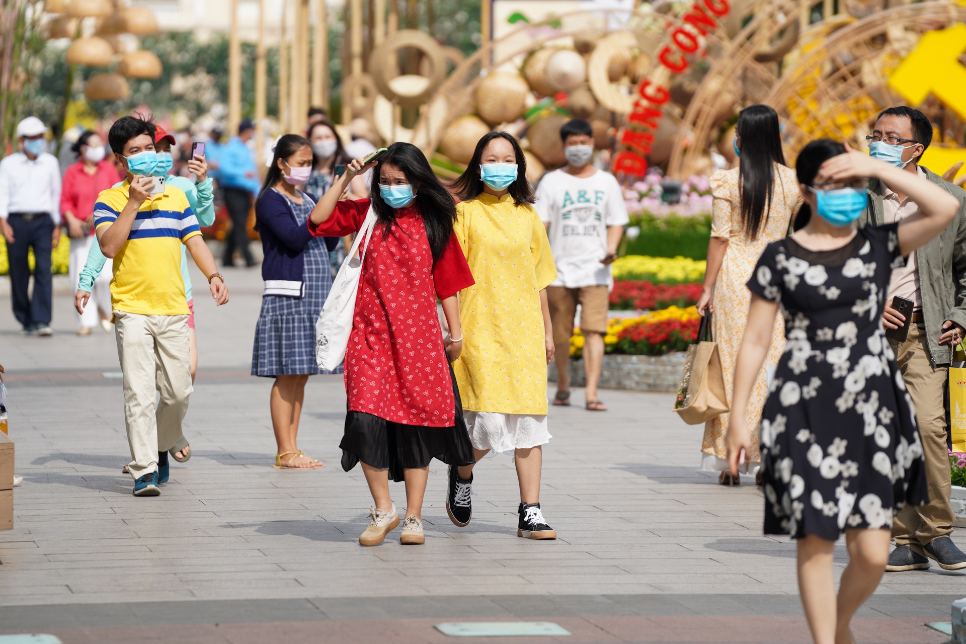 duong hoa Nguyen Hue 2021 anh 5