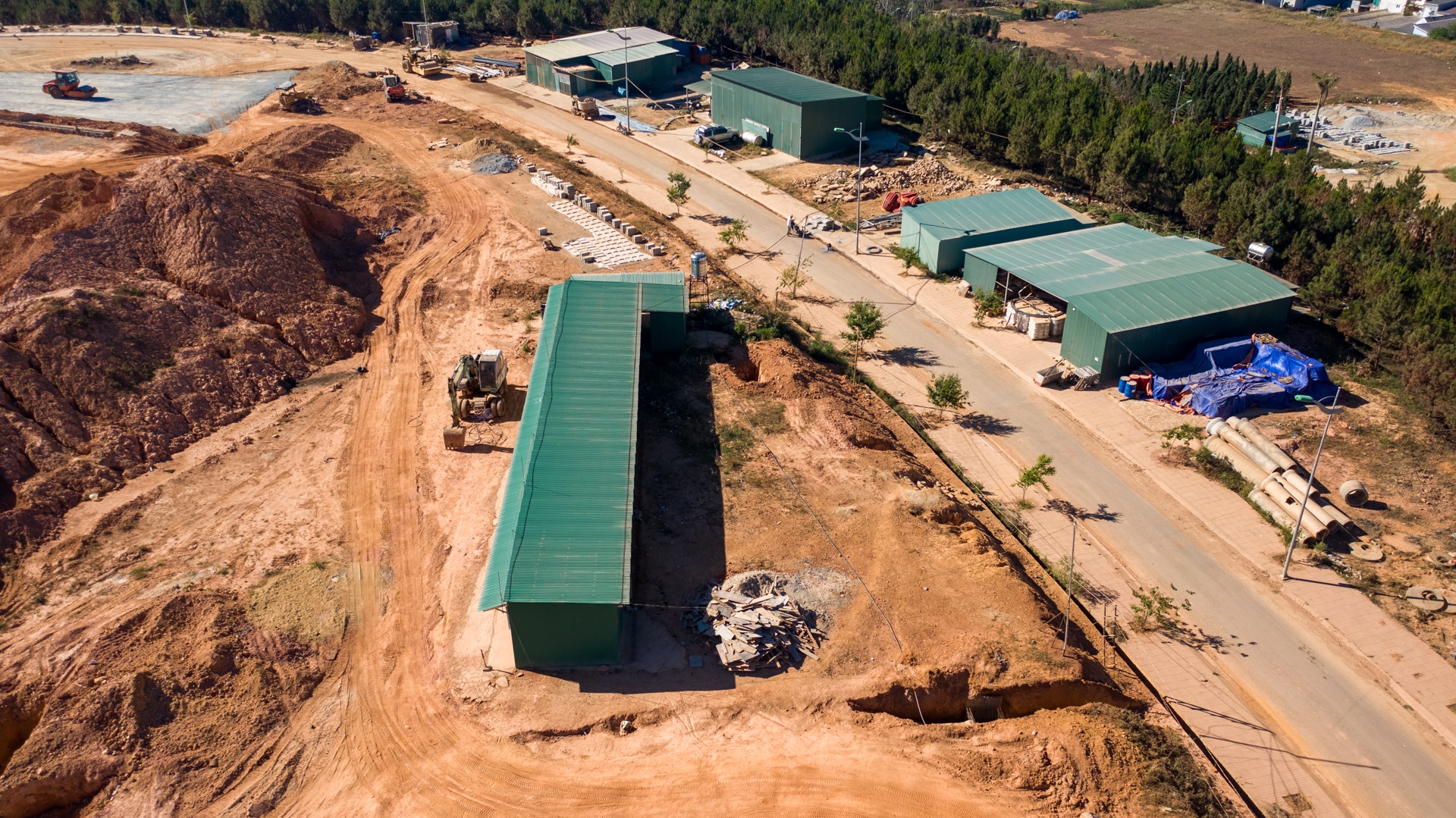 San van dong o Da Lat anh 8