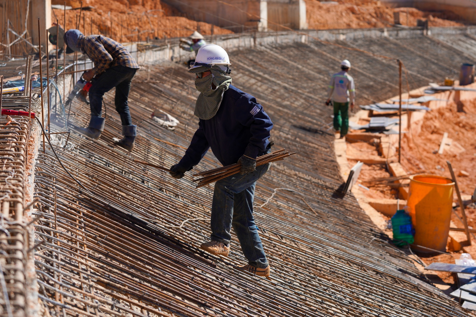 San van dong o Da Lat anh 6