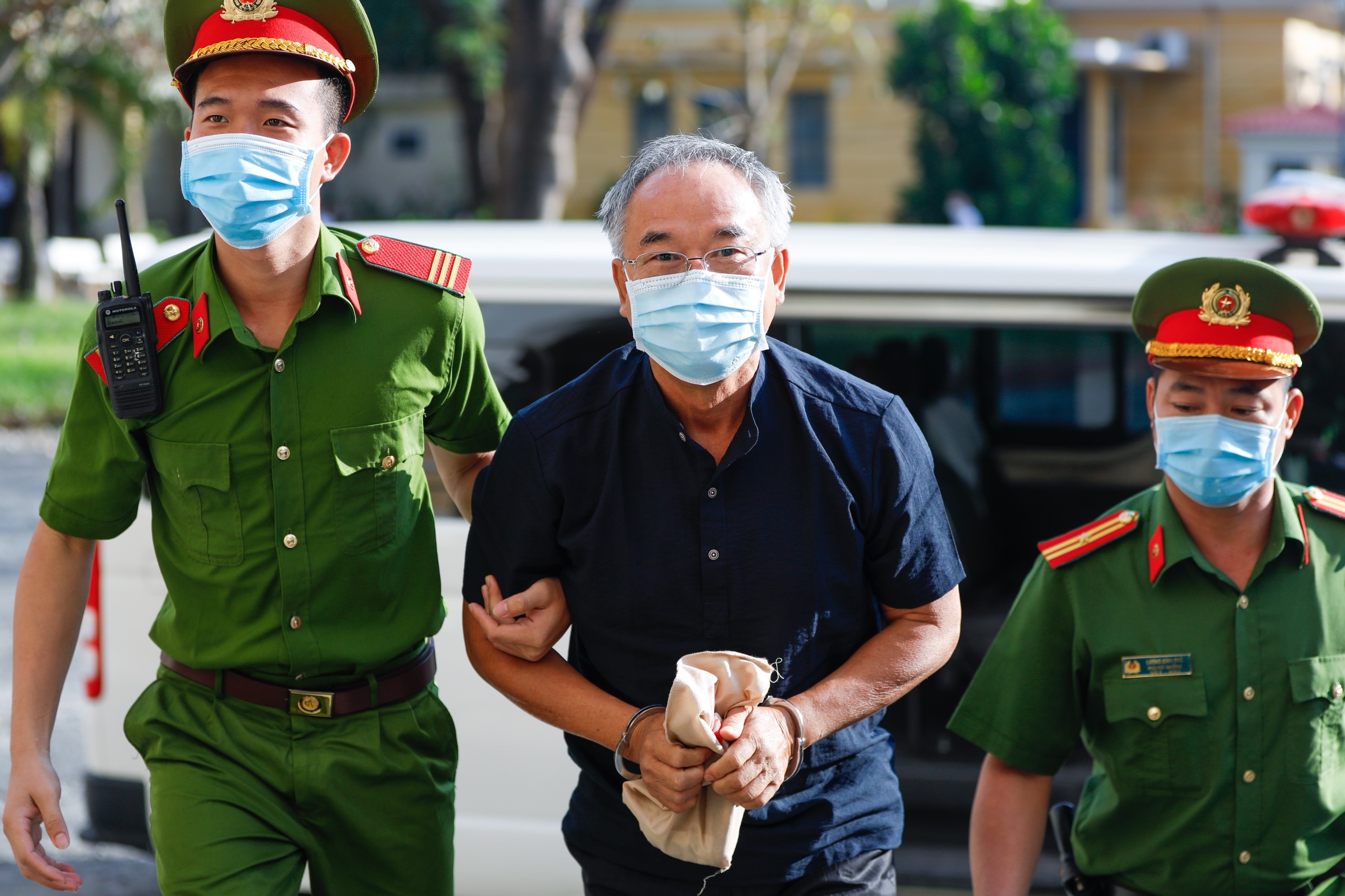 Chung than Duong Thi Bach Diep anh 1