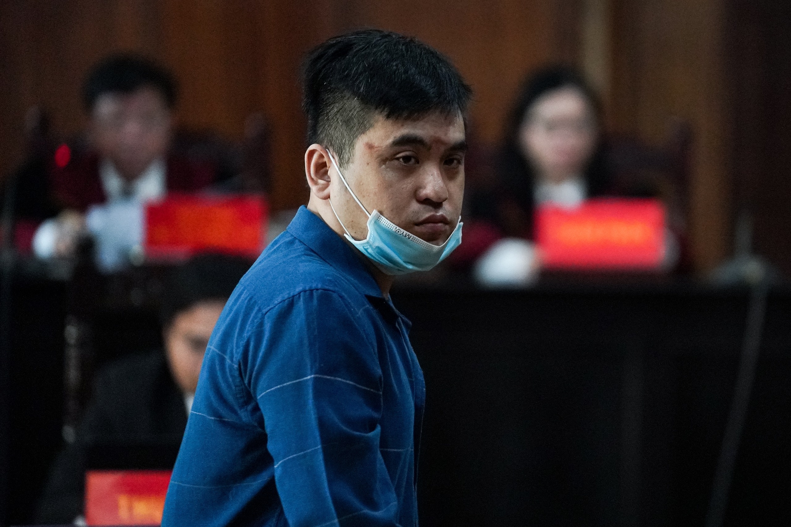 tai xe mercedes tong nu tiep vien anh 7