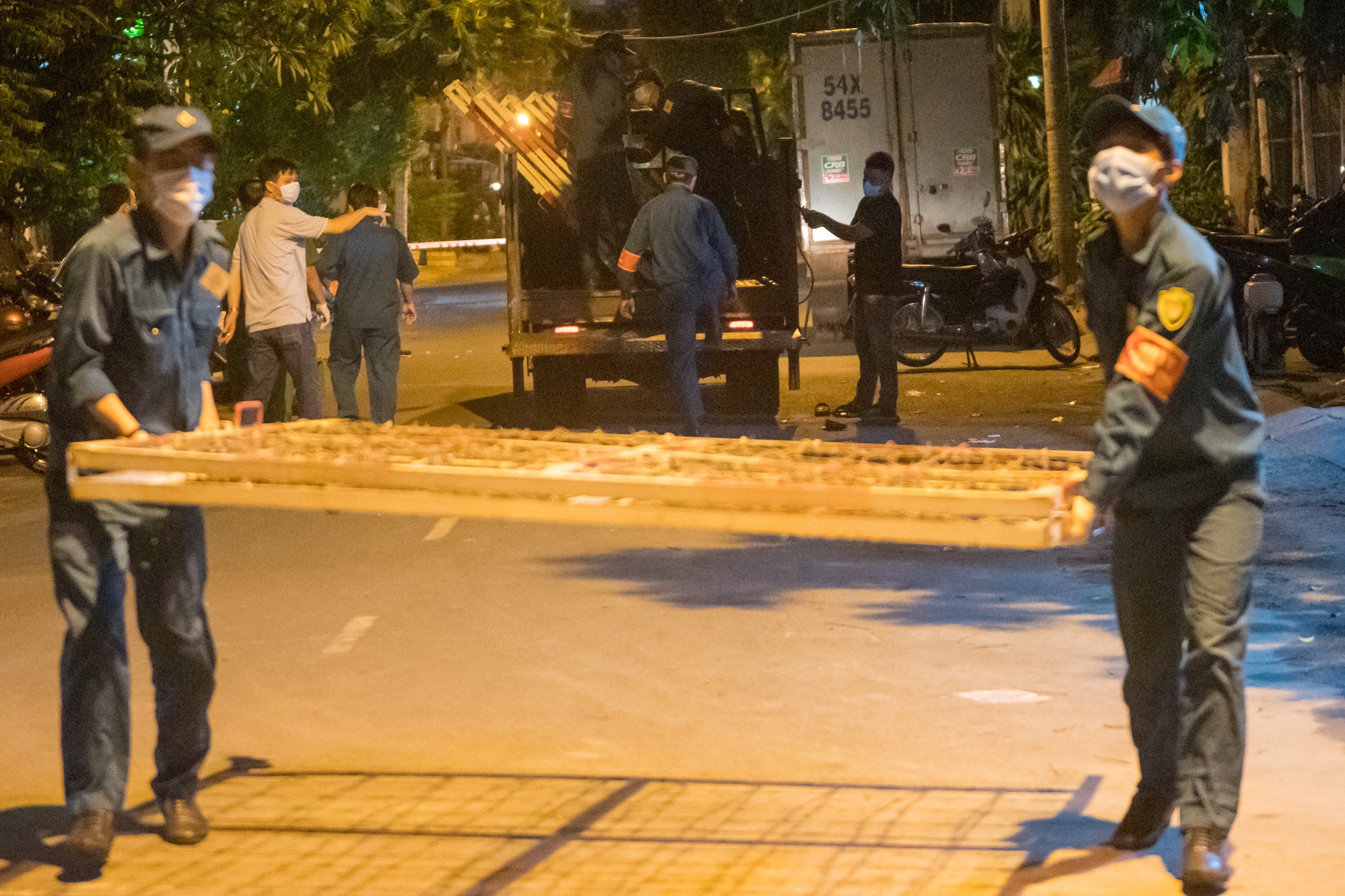 Phong toa can nha quan 7 anh 2