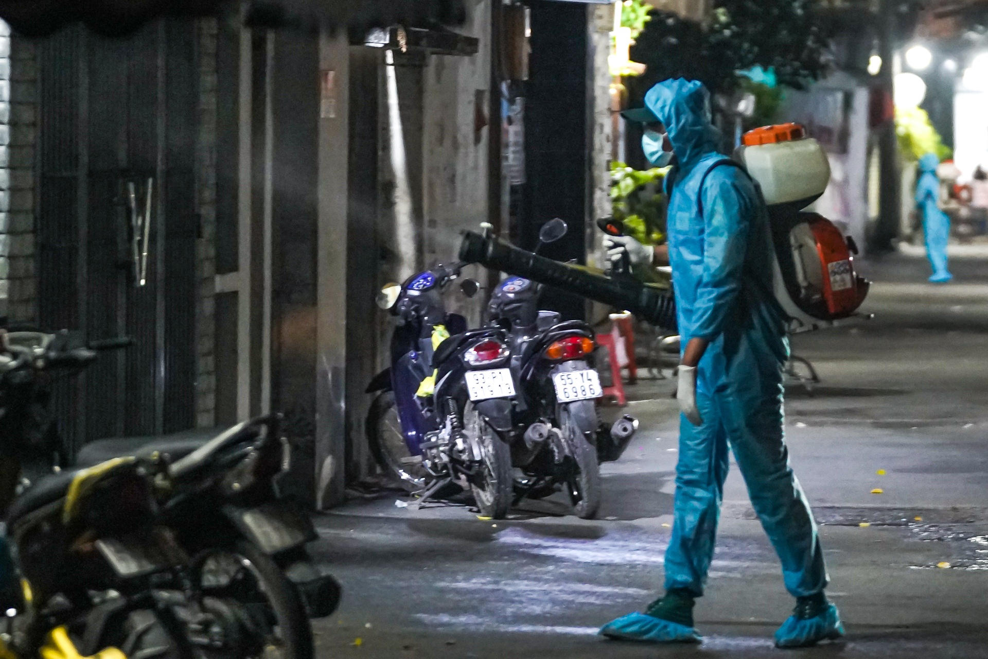 Phong toa hem vi Covid-19 anh 6