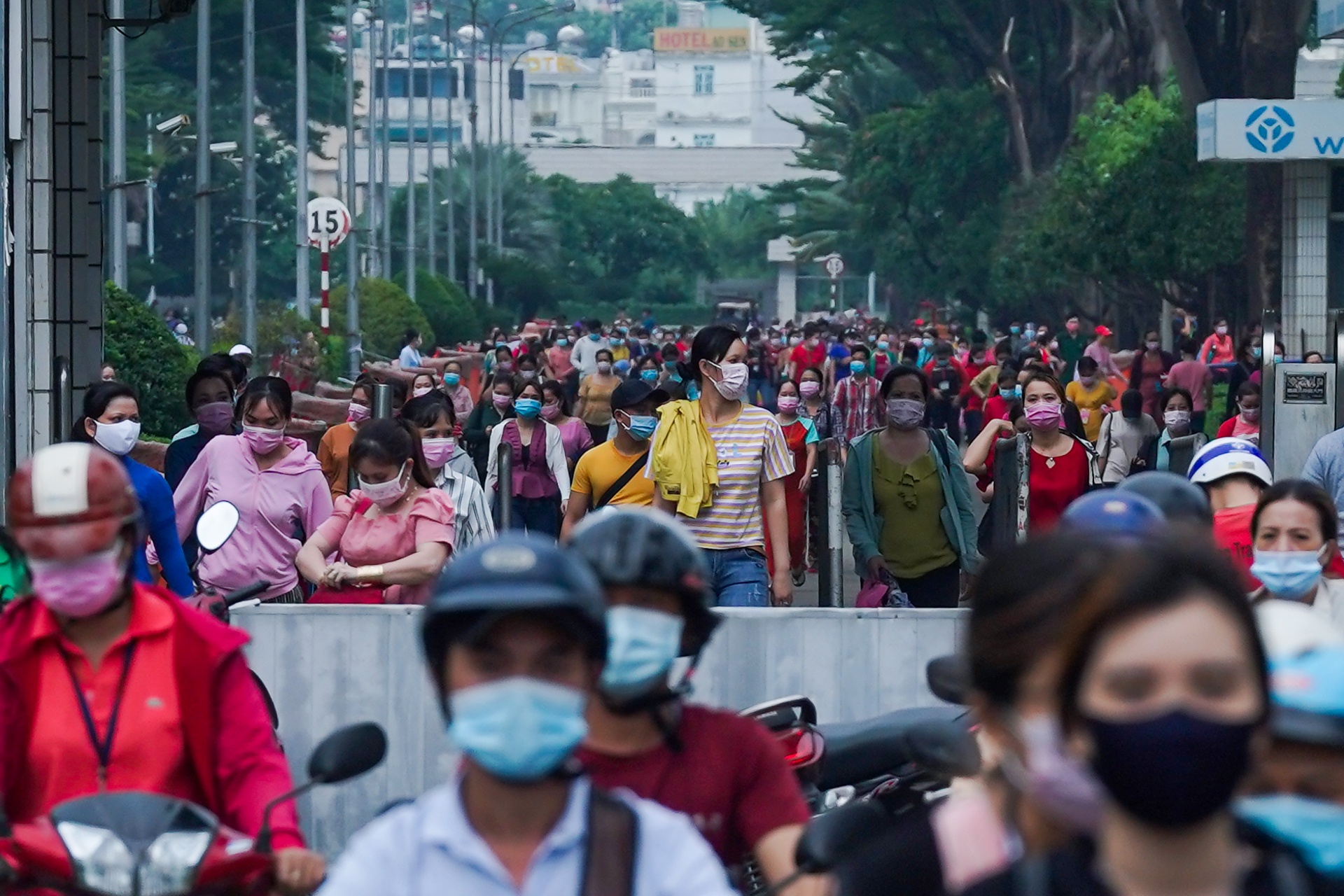 Cong ty PouYuen anh 9