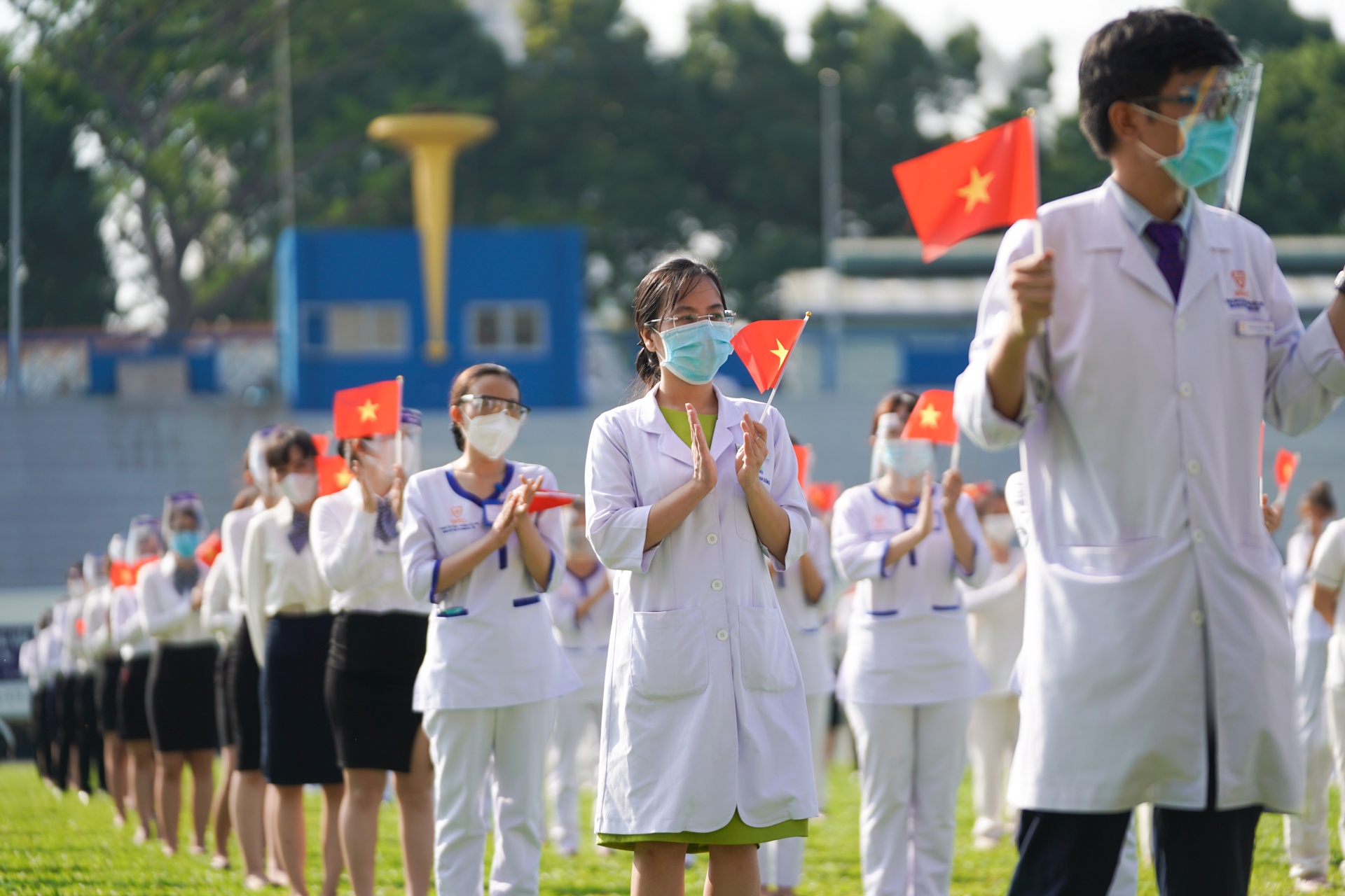 Le xuat quan chien dich tiem vaccine anh 6