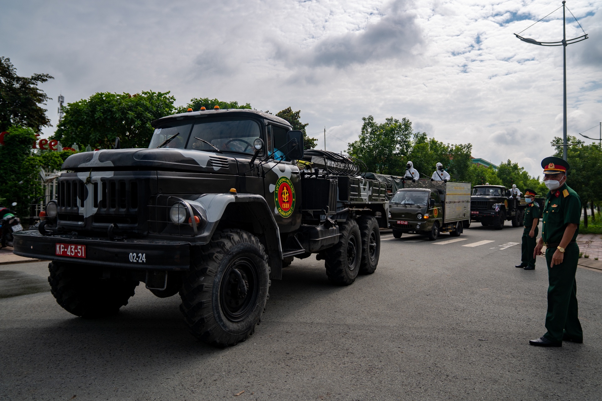 Phun khu khuan toan TP anh 4