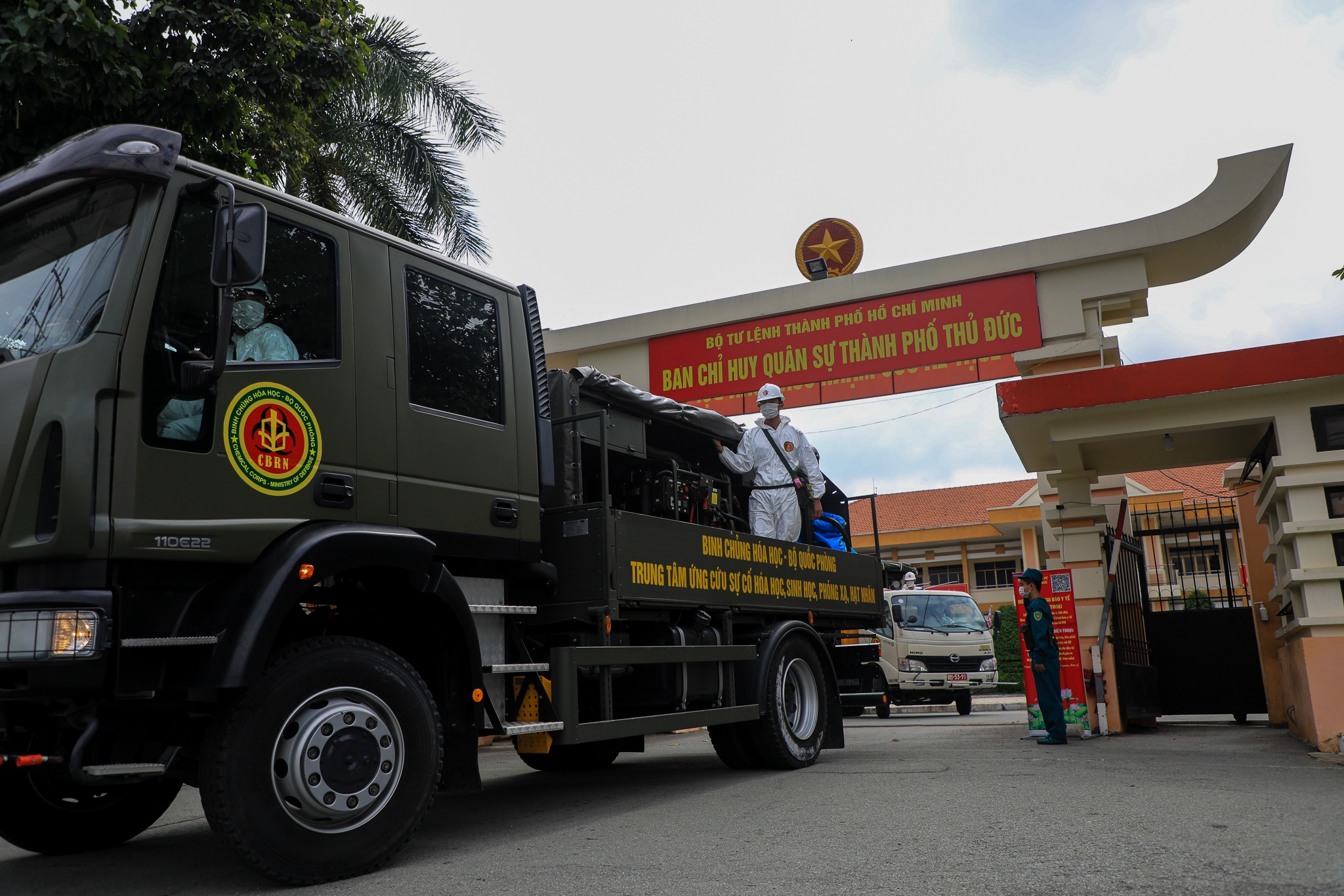 Phun khu khuan toan TP anh 9