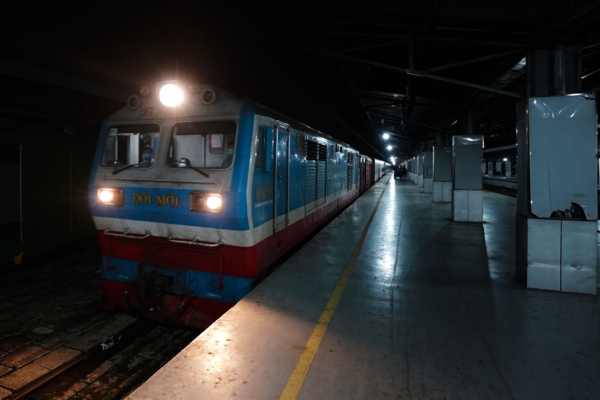 Thiet bi y te chi vien cho TP.HCM anh 1