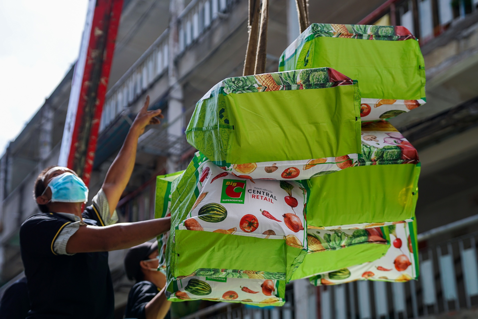 Dung xe cau phat qua an sinh anh 4