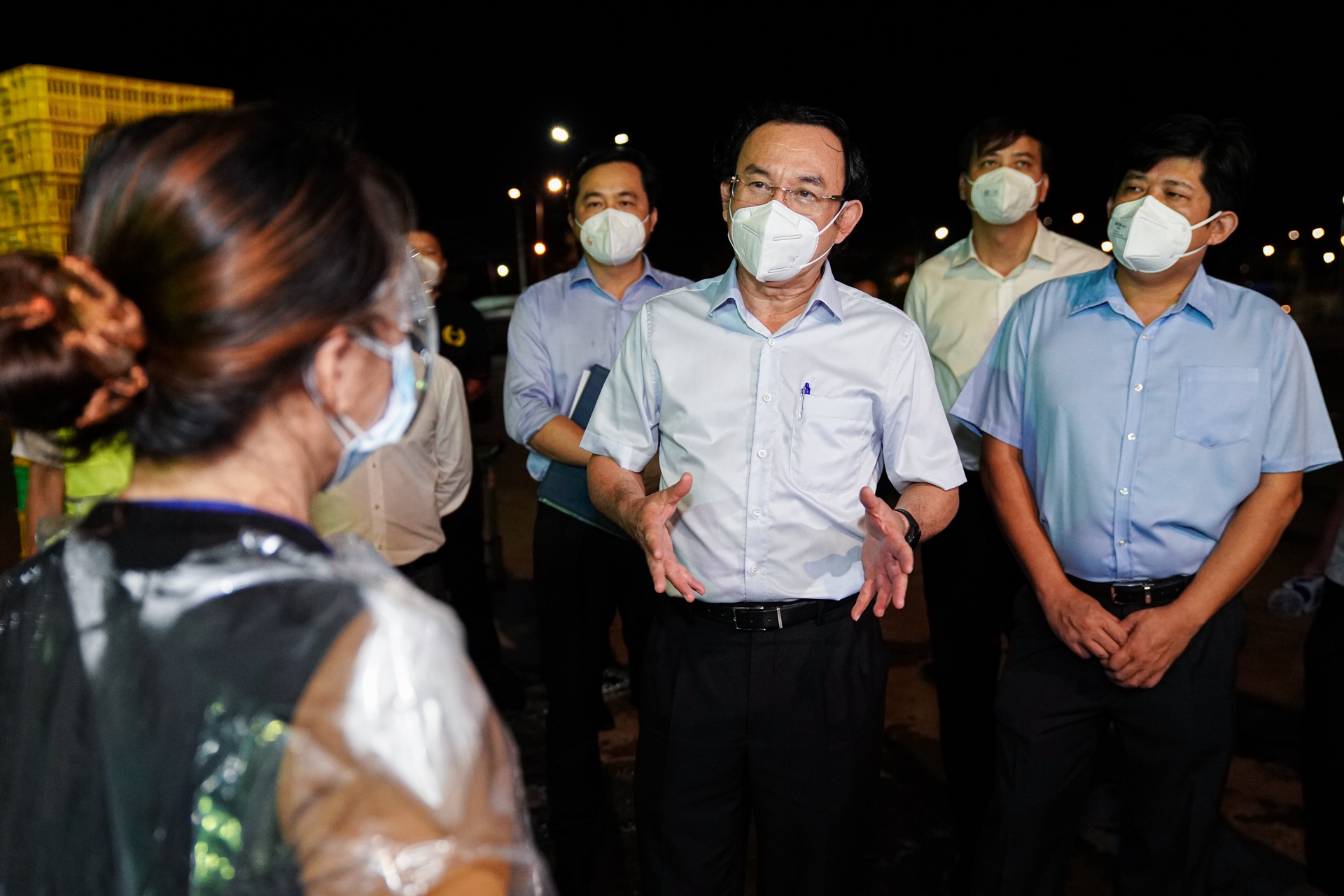 Bi thu TP.HCM thi sat cho dau moi Binh Dien hinh anh