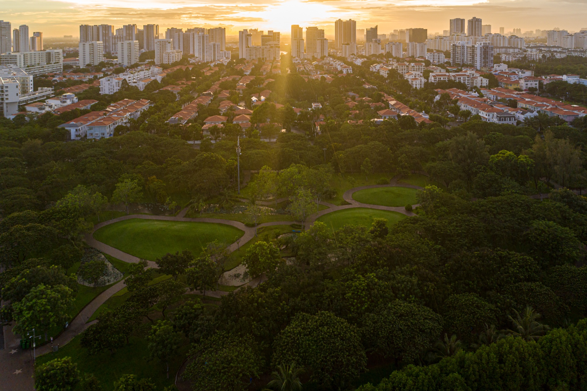 The di tap the duc anh 10