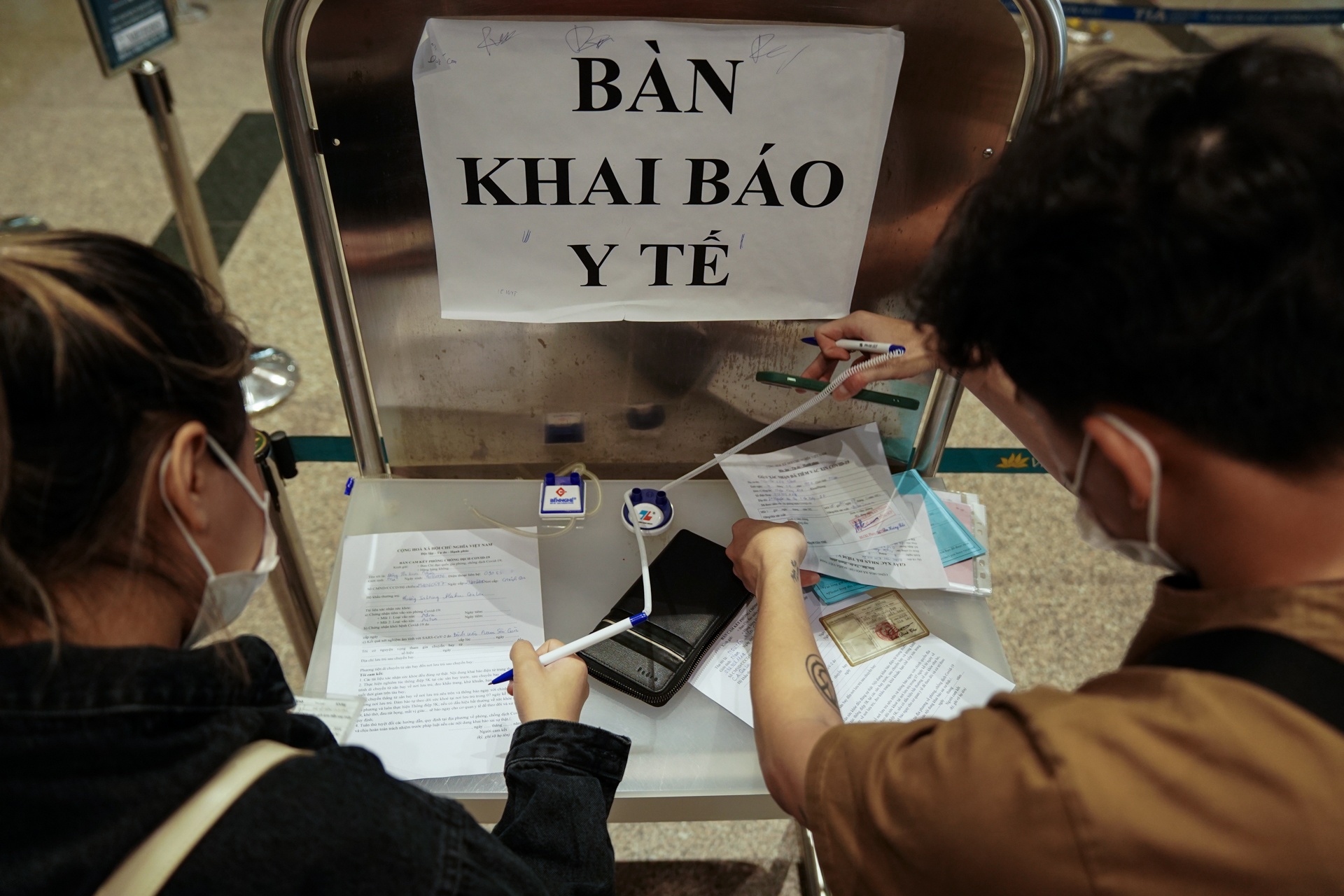 Chuyen bay thuong mai dau tien anh 4