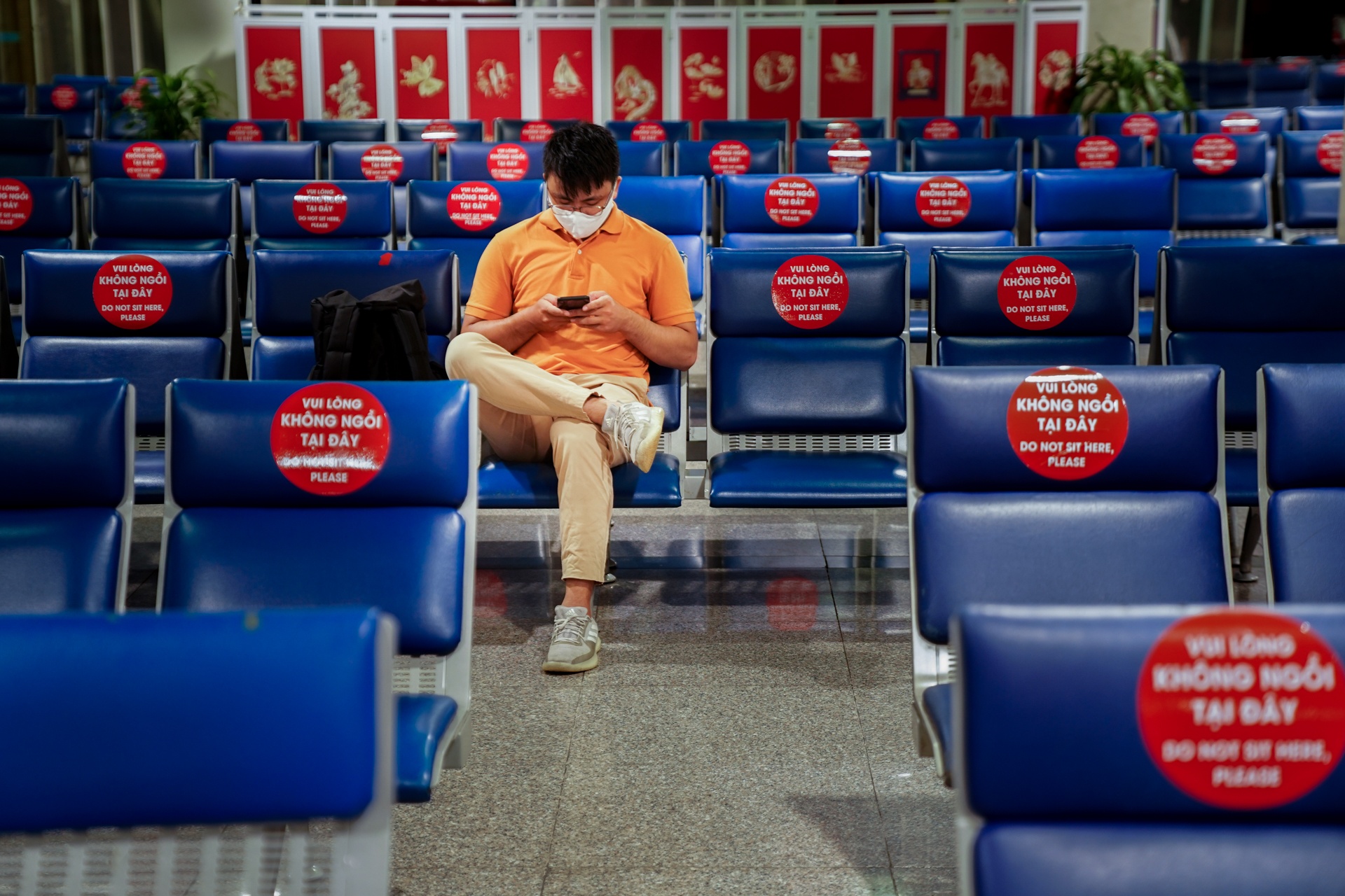 Chuyen bay dau tien ve Noi Bai anh 4