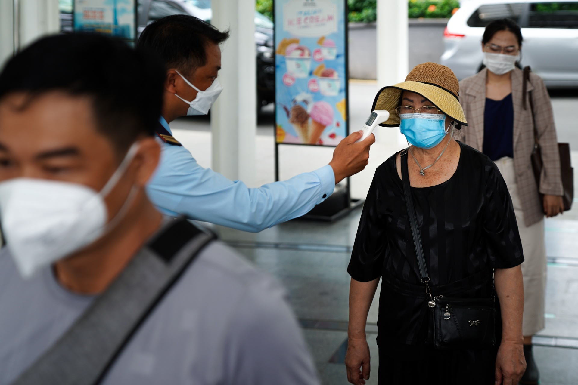 Bus duong thuy mo lai anh 4