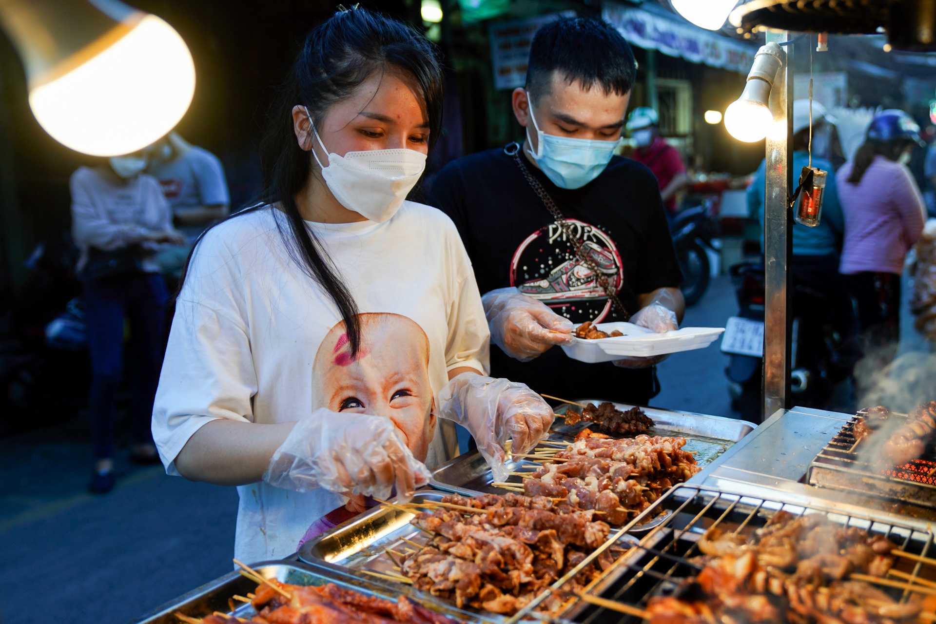 Cho hoa Ho Thi Ky mo lai anh 6