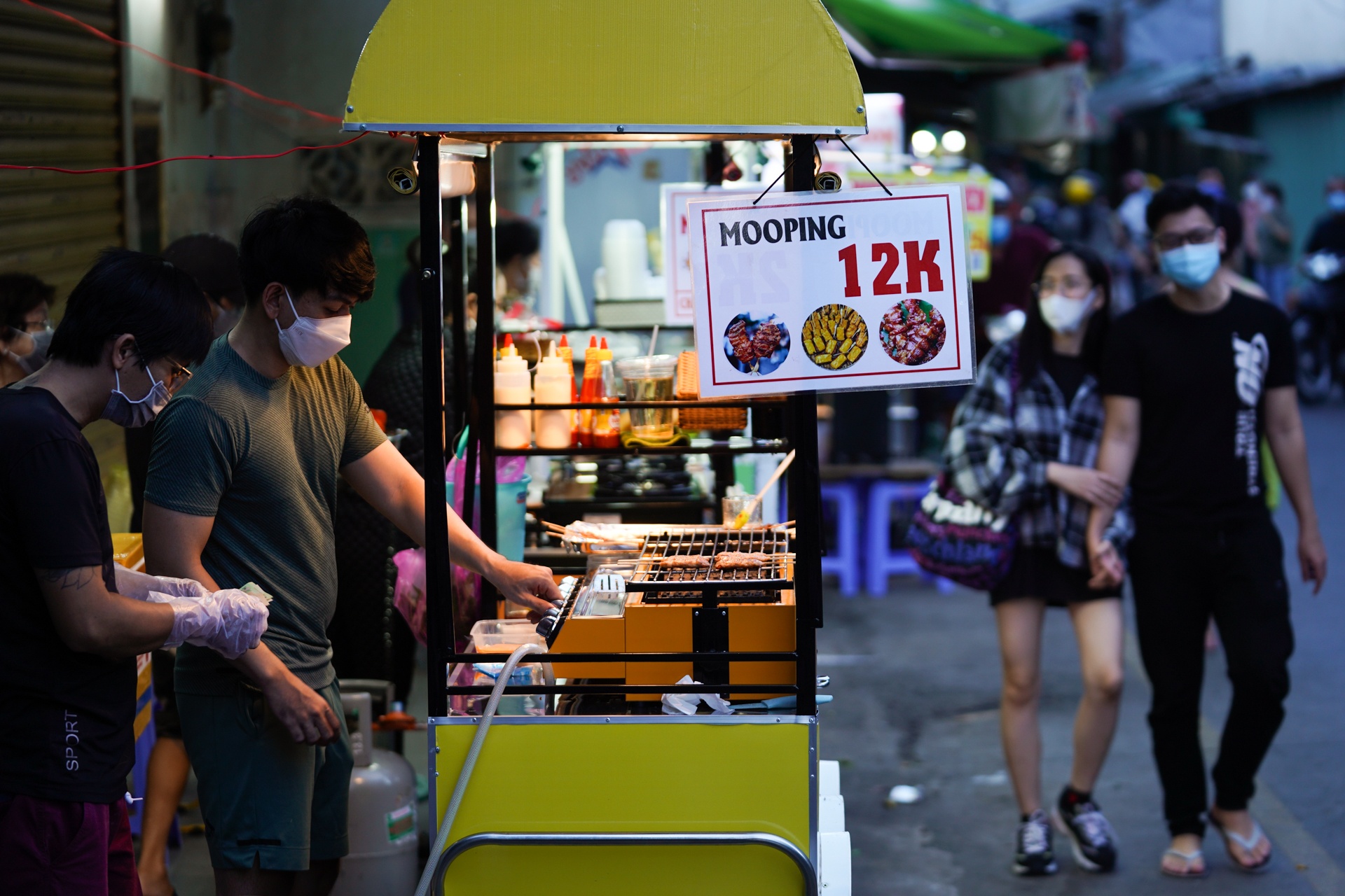 Cho hoa Ho Thi Ky mo lai anh 7