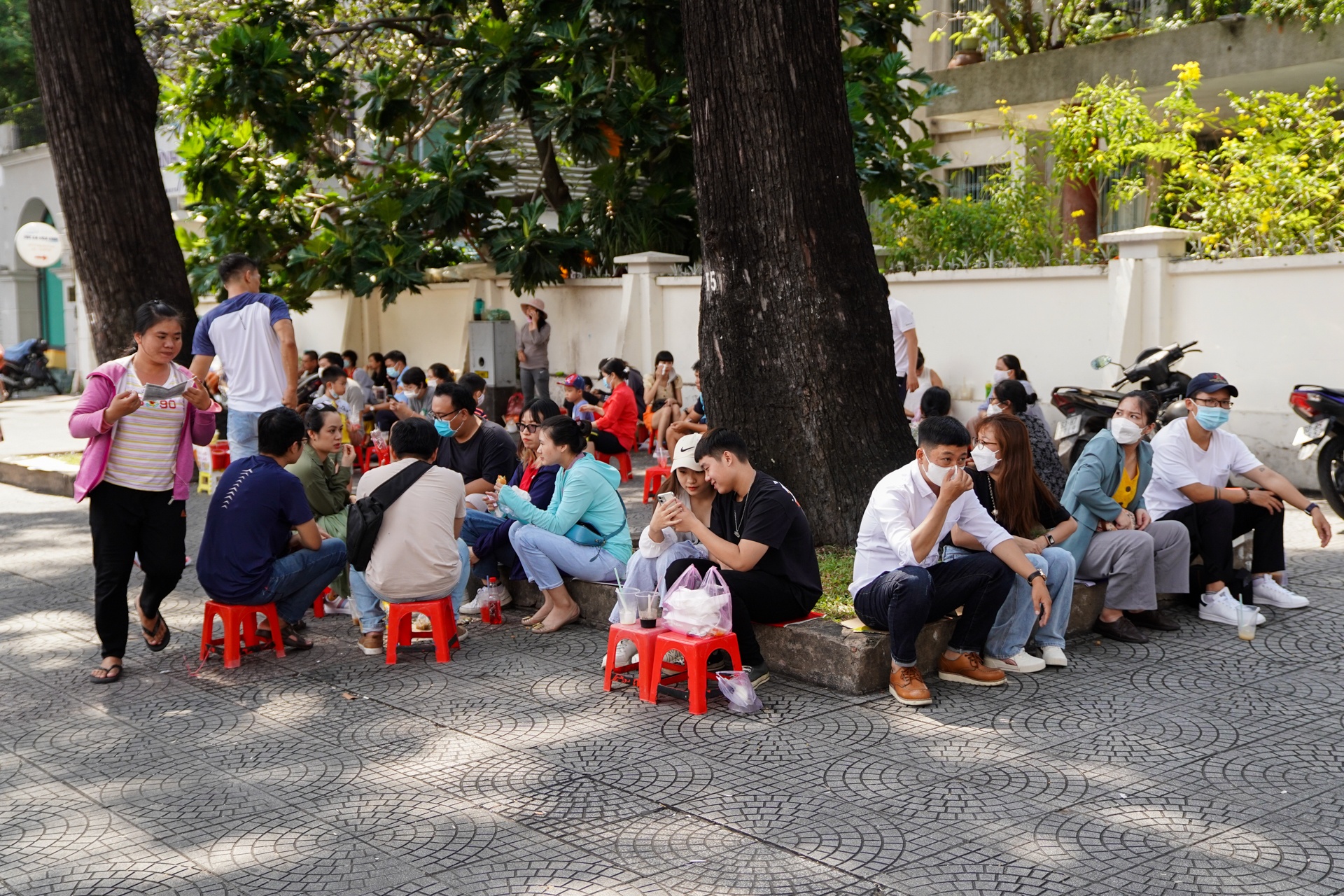 Trung tam TP.HCM ngay cuoi tuan anh 7