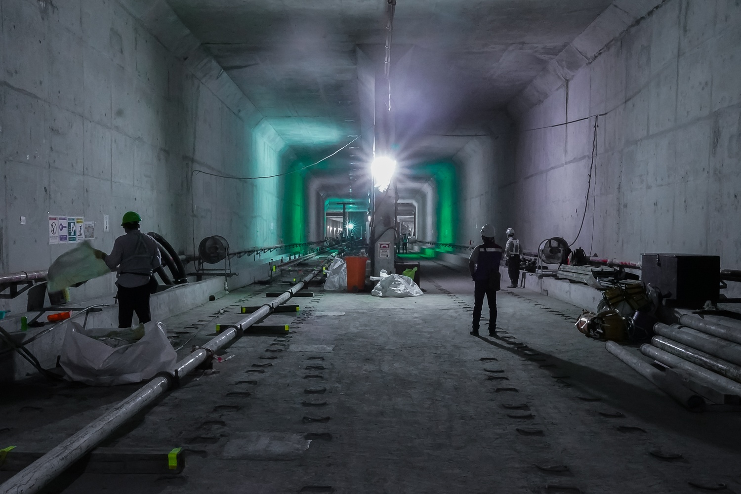 Metro sap hoan thanh anh 2