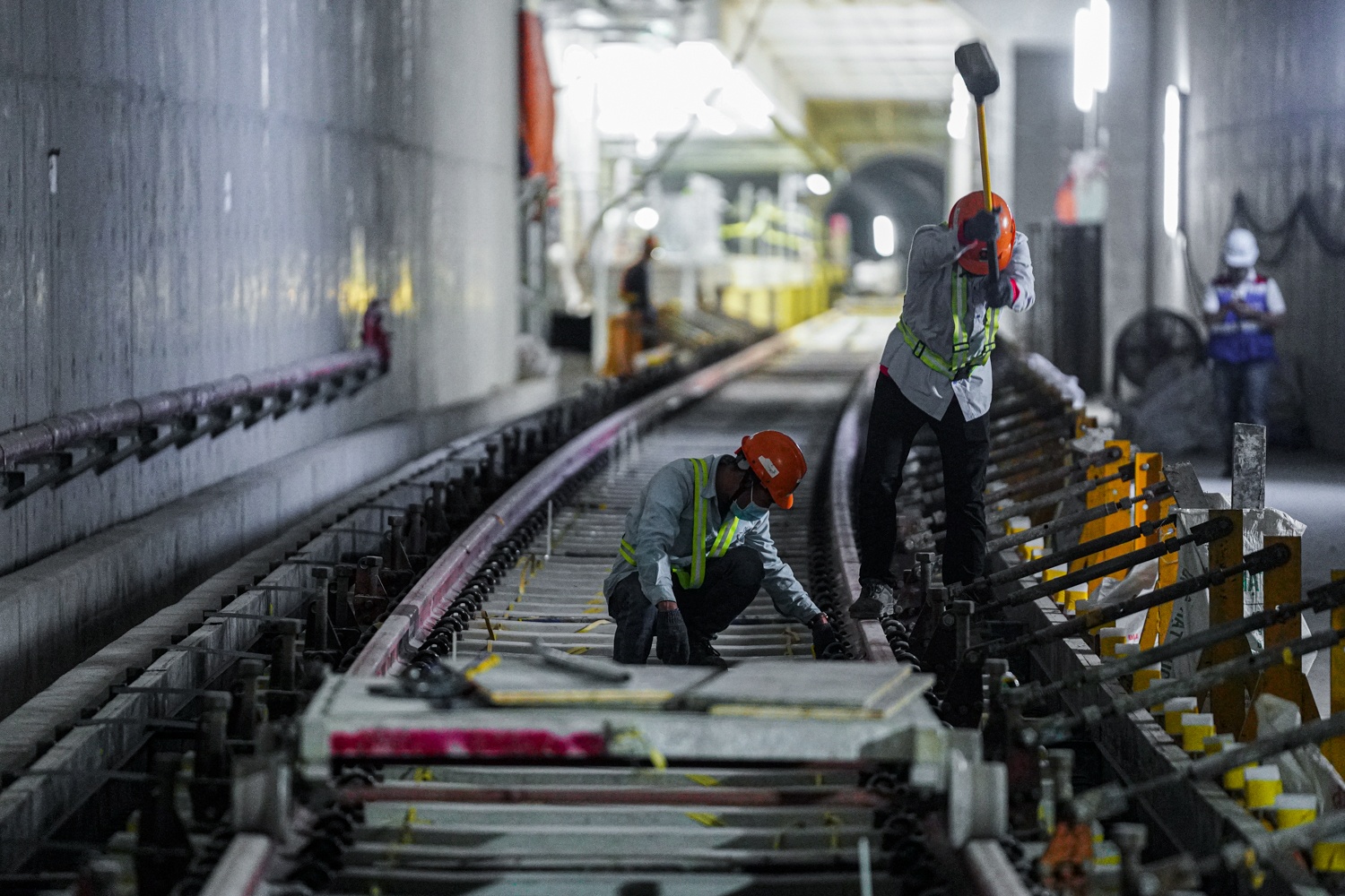 Metro sap hoan thanh anh 4