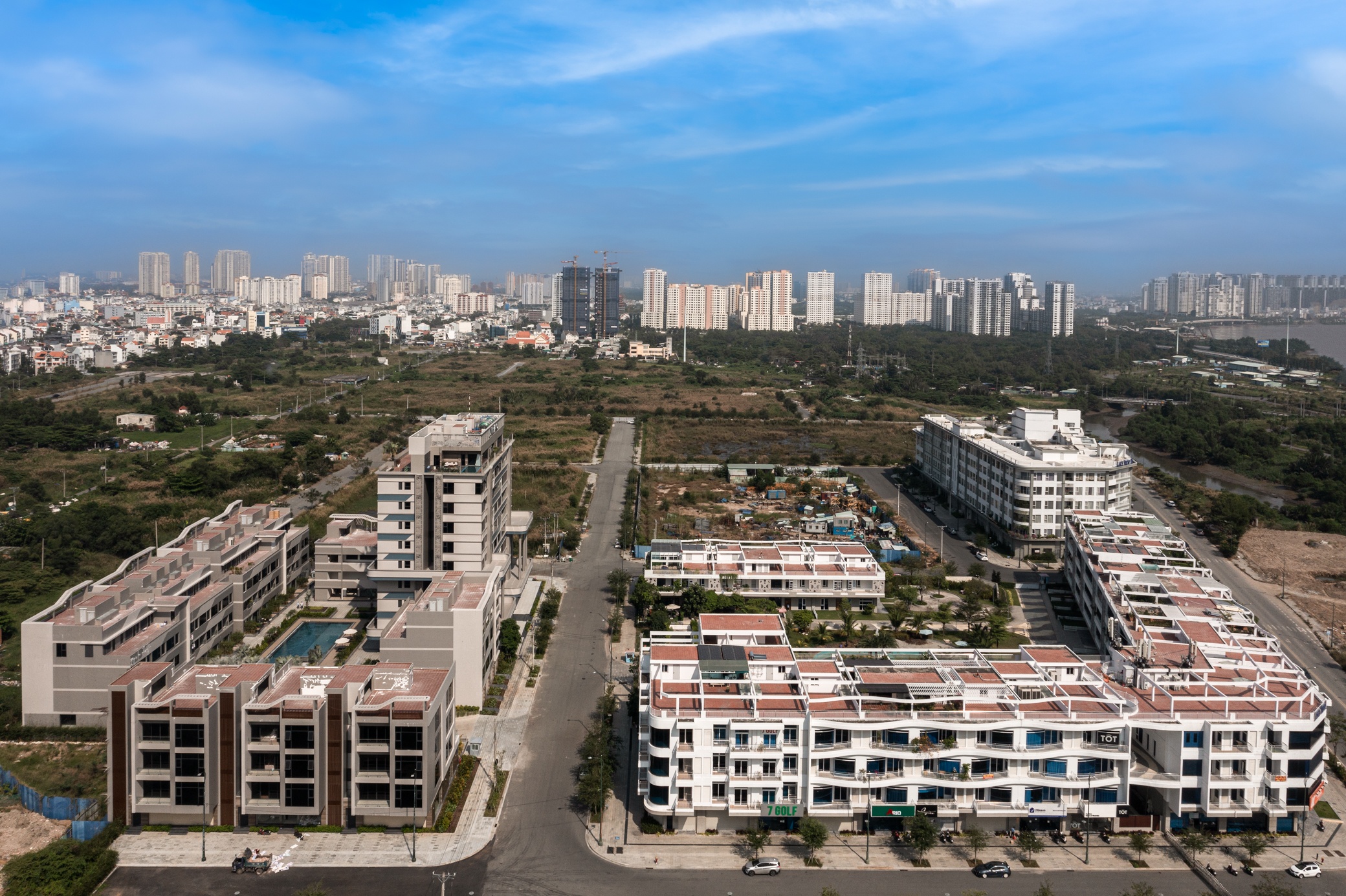 Ban dau gia dat Thu Thiem anh 10