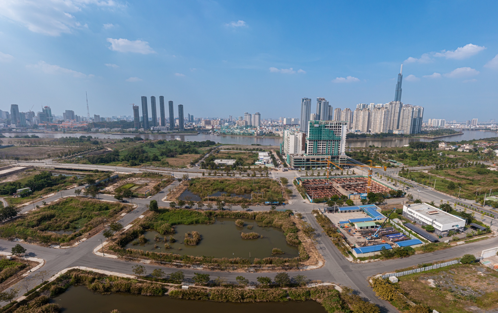 Can canh 4 lo dat o Thu Thiem dau gia duoc 37.346 ty dong hinh anh