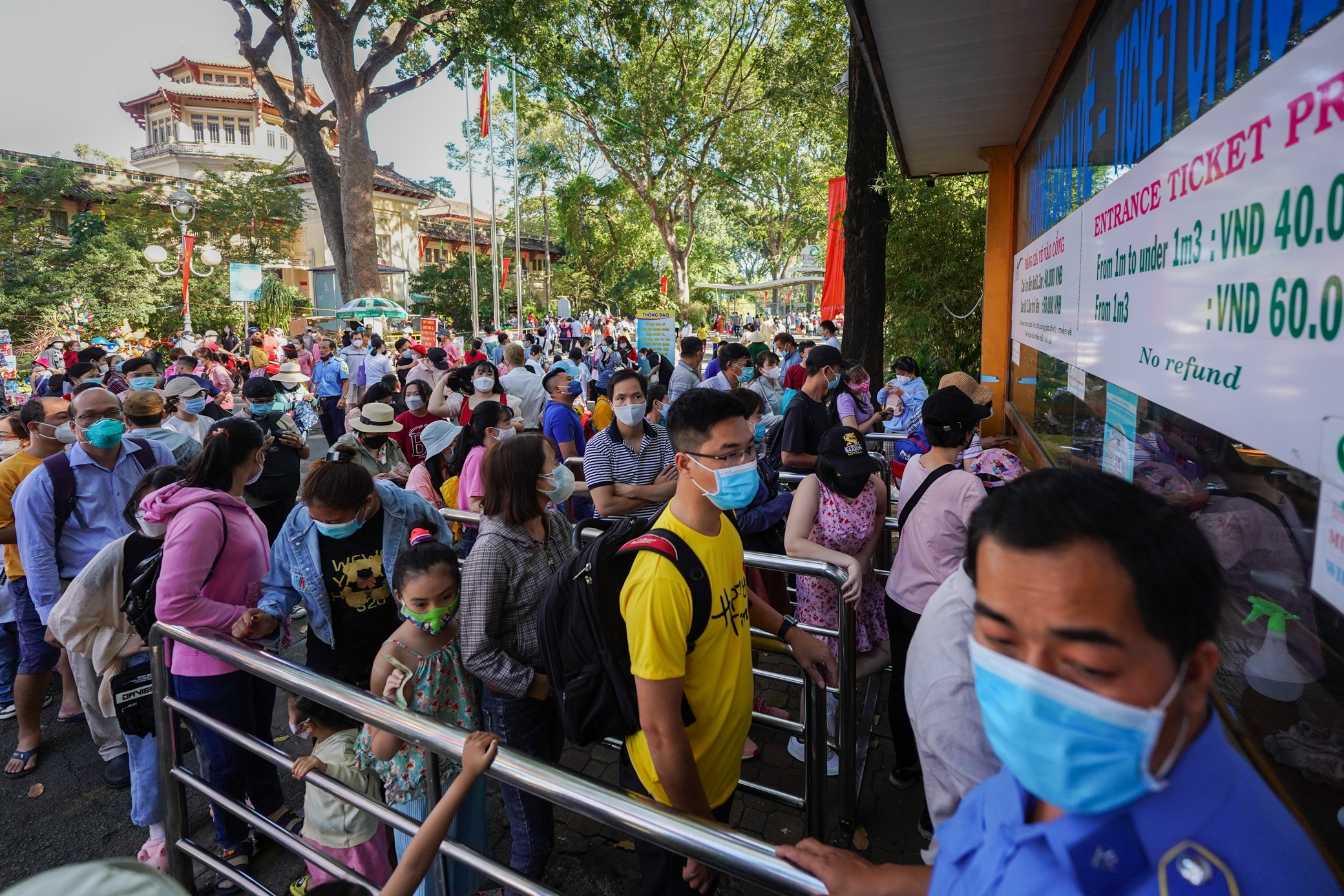 Thao cam vien tet Nham Dan anh 1