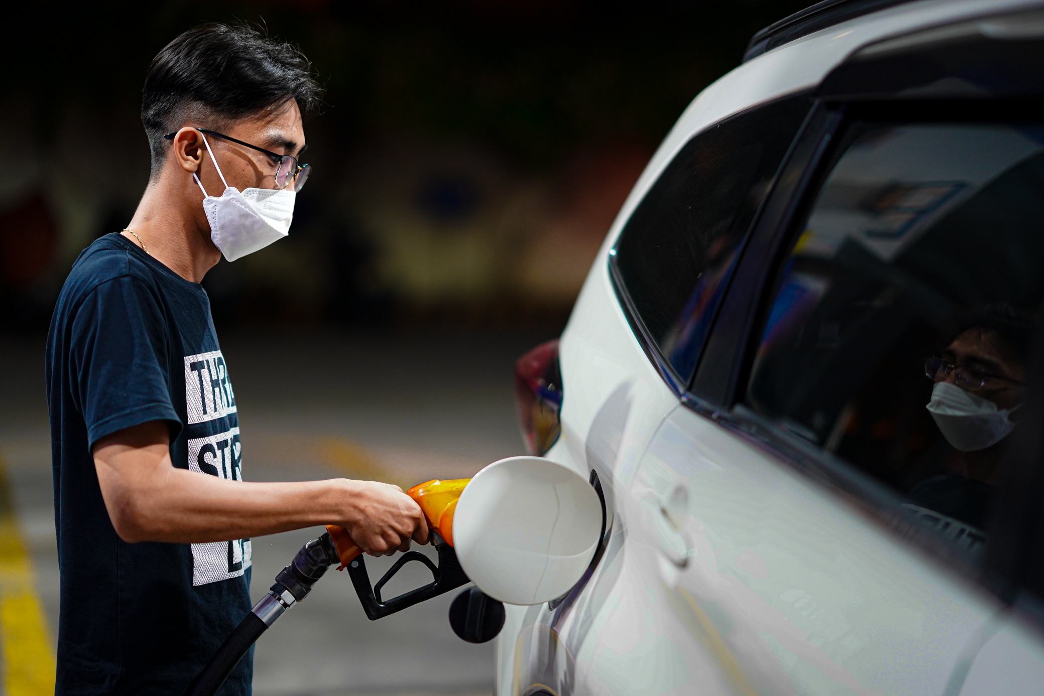 xang tang gia ky luc anh 4