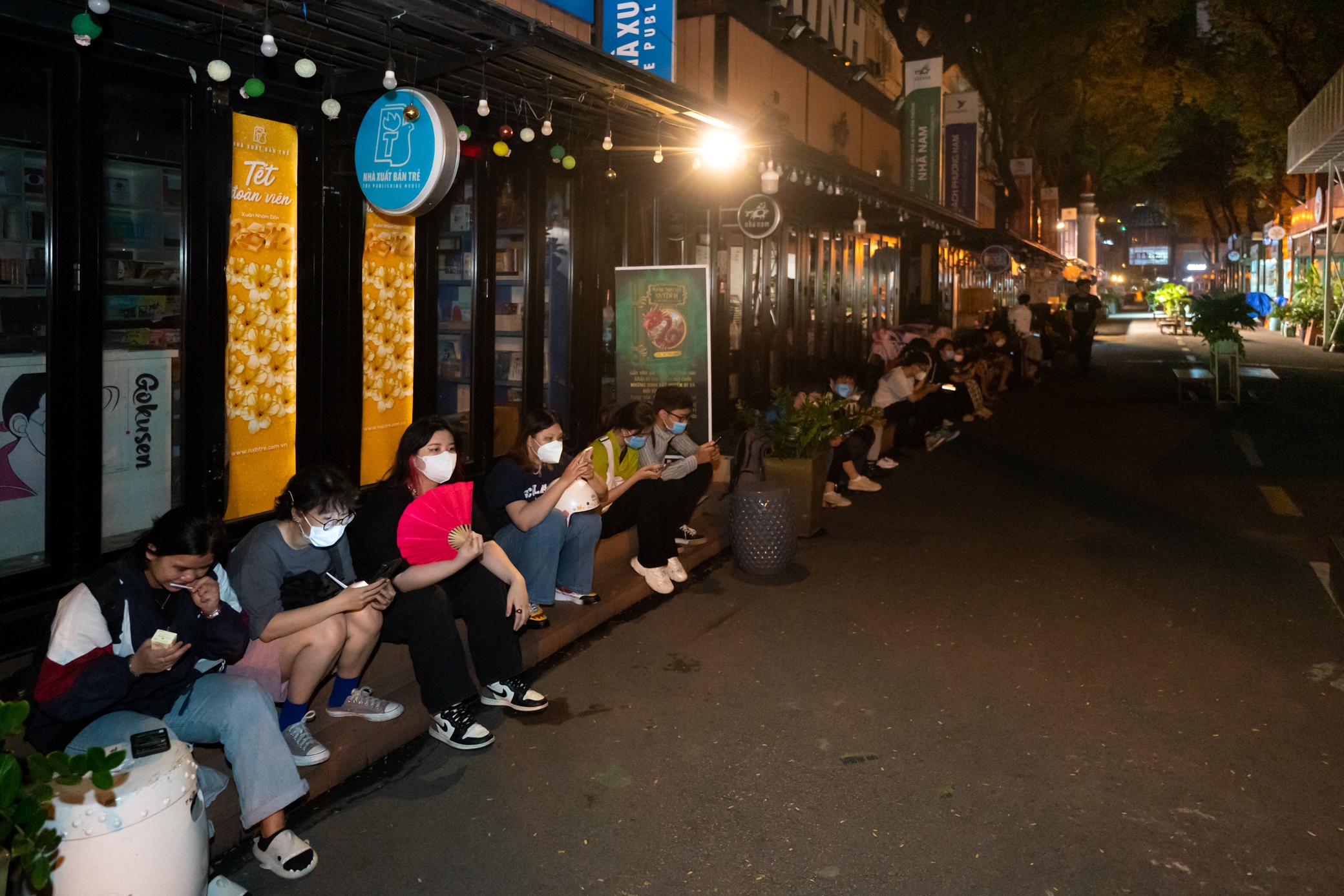 Xep hang mua chuyen Chu thuat hoi chien anh 2