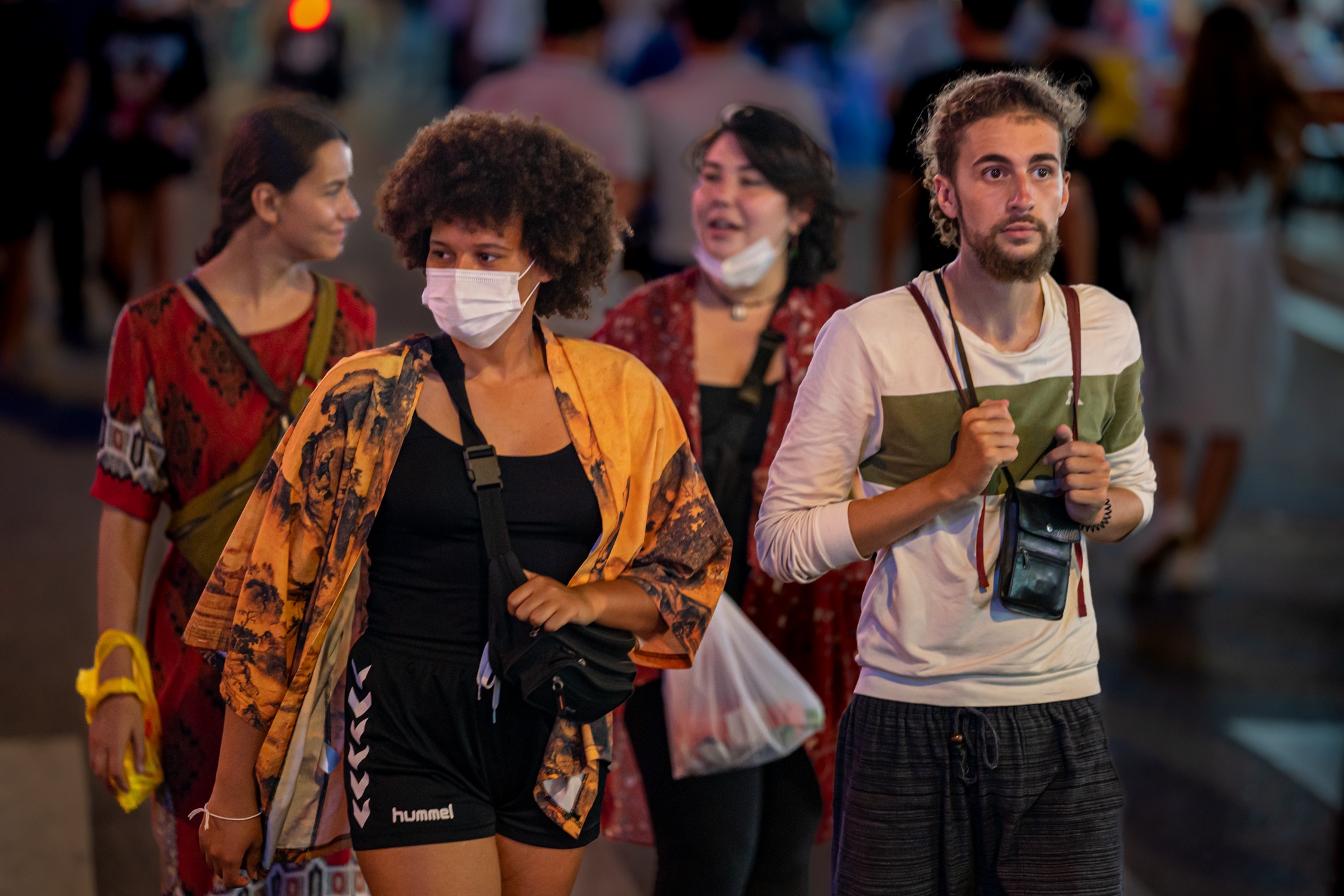 Bui Vien dong nghet anh 9