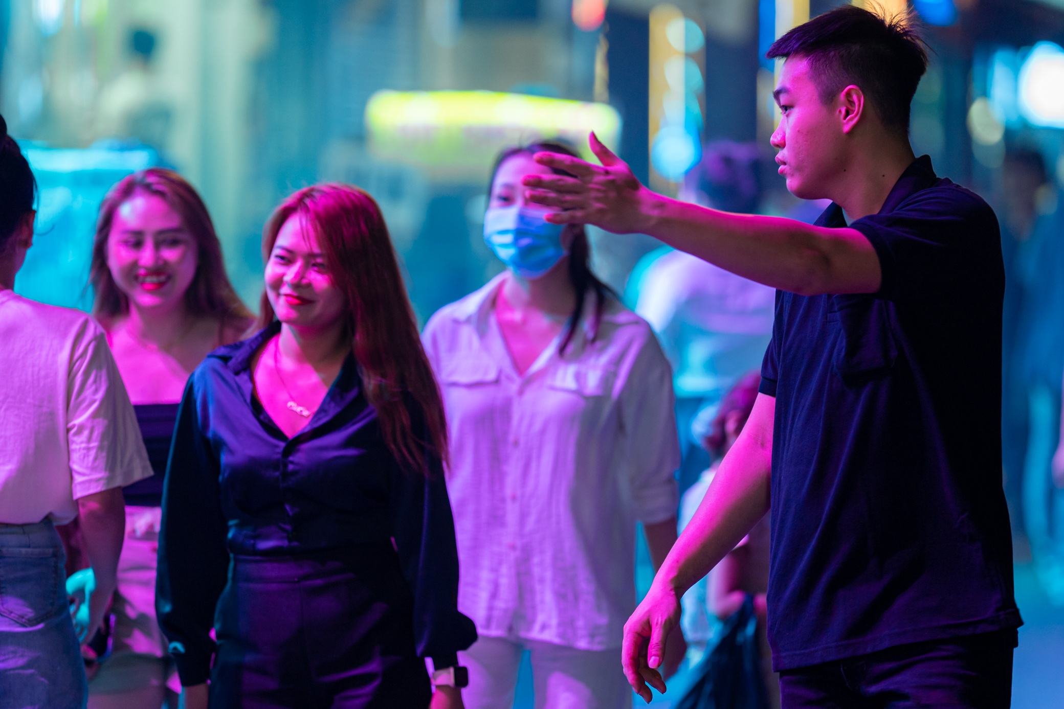 Bui Vien dong nghet anh 6