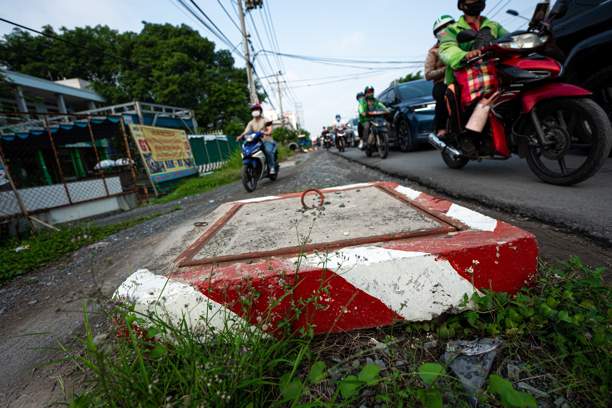 Duong Luong Dinh Cua chua thi cong anh 13