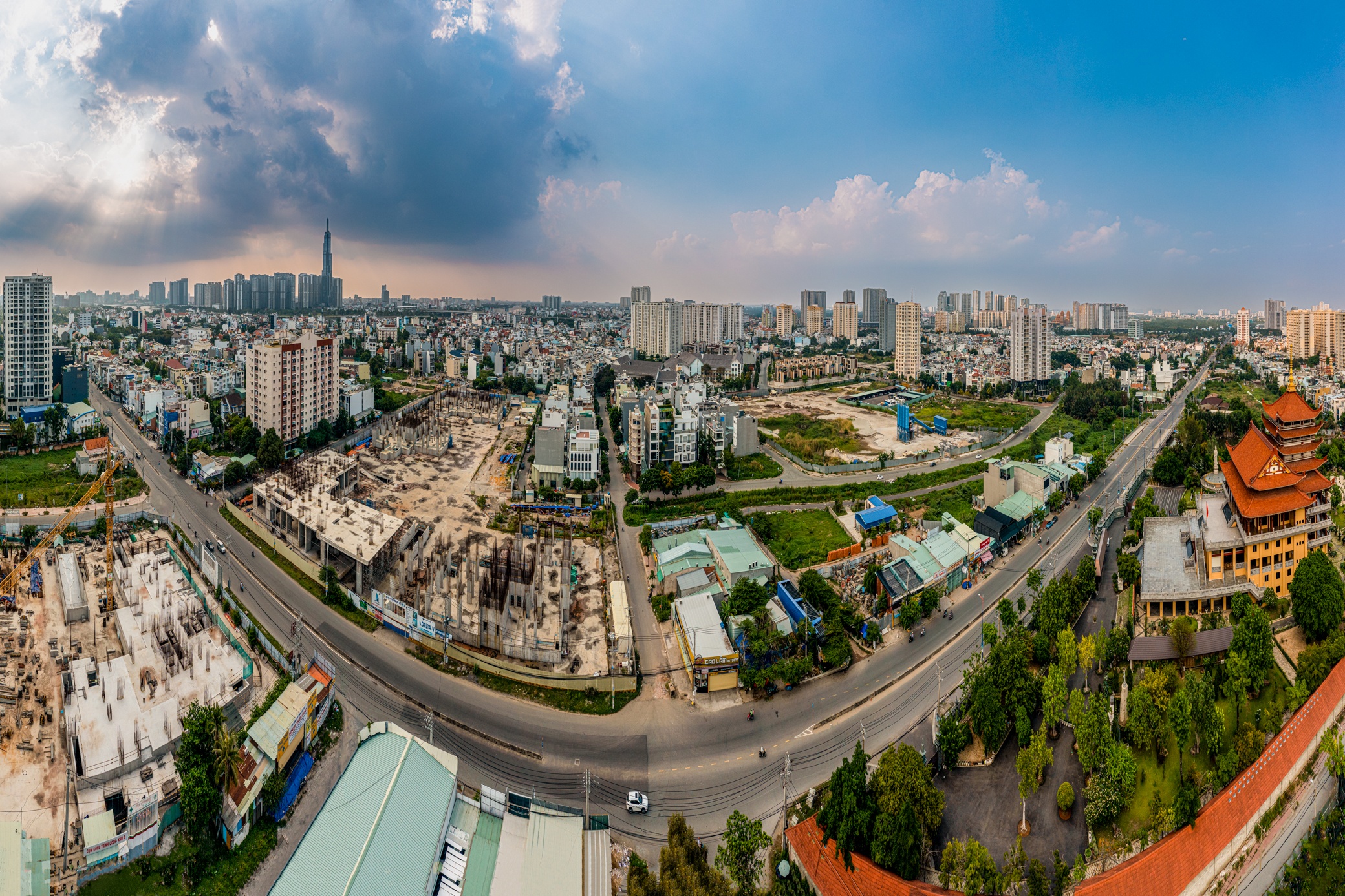 Duong Luong Dinh Cua chua thi cong anh 7