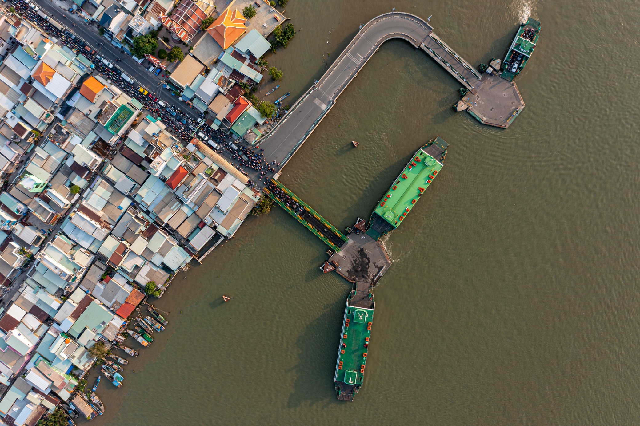 Ket xe o pha Cat Lai anh 11