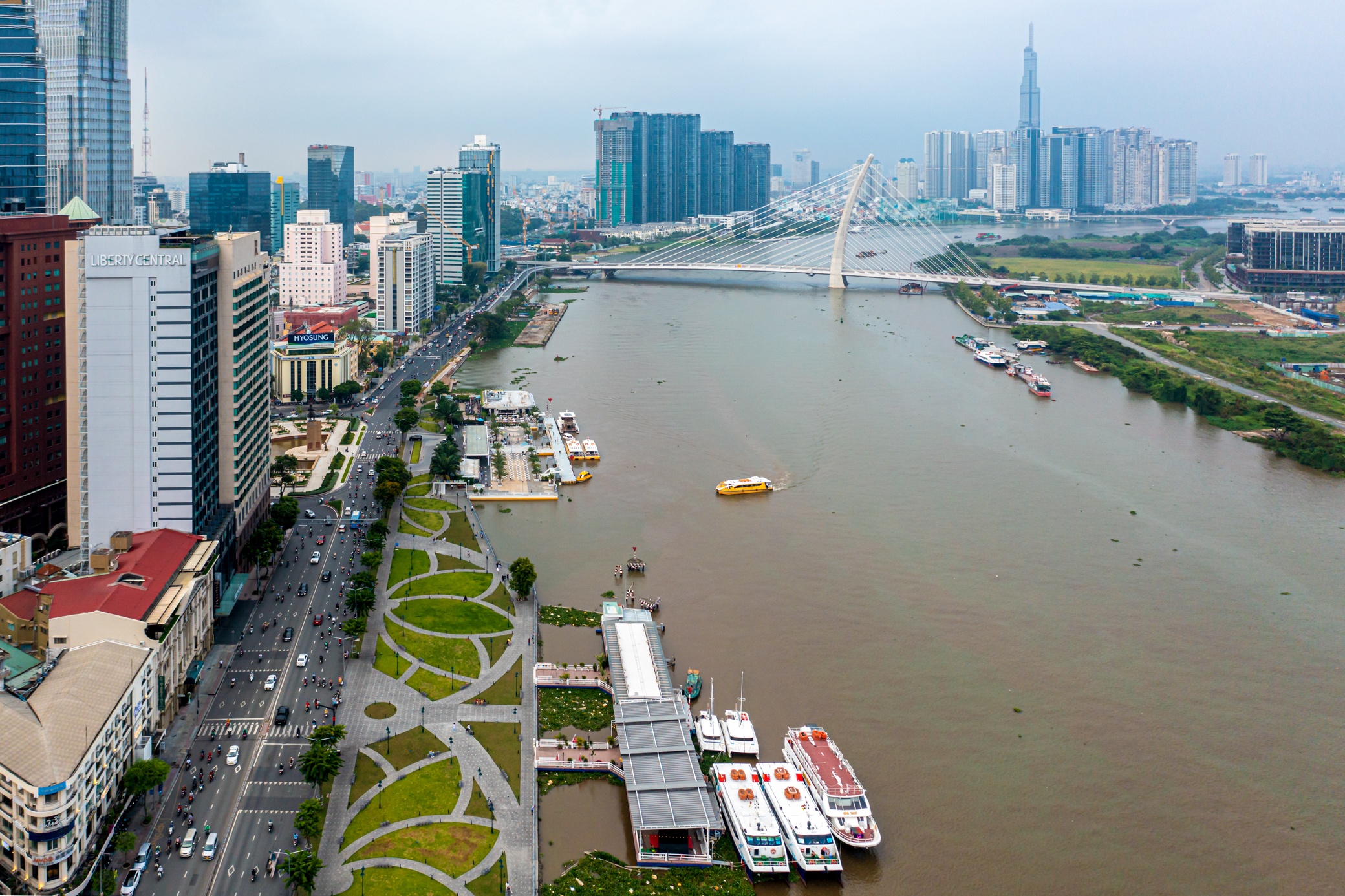 Cau Thu Thiem 2 anh 5