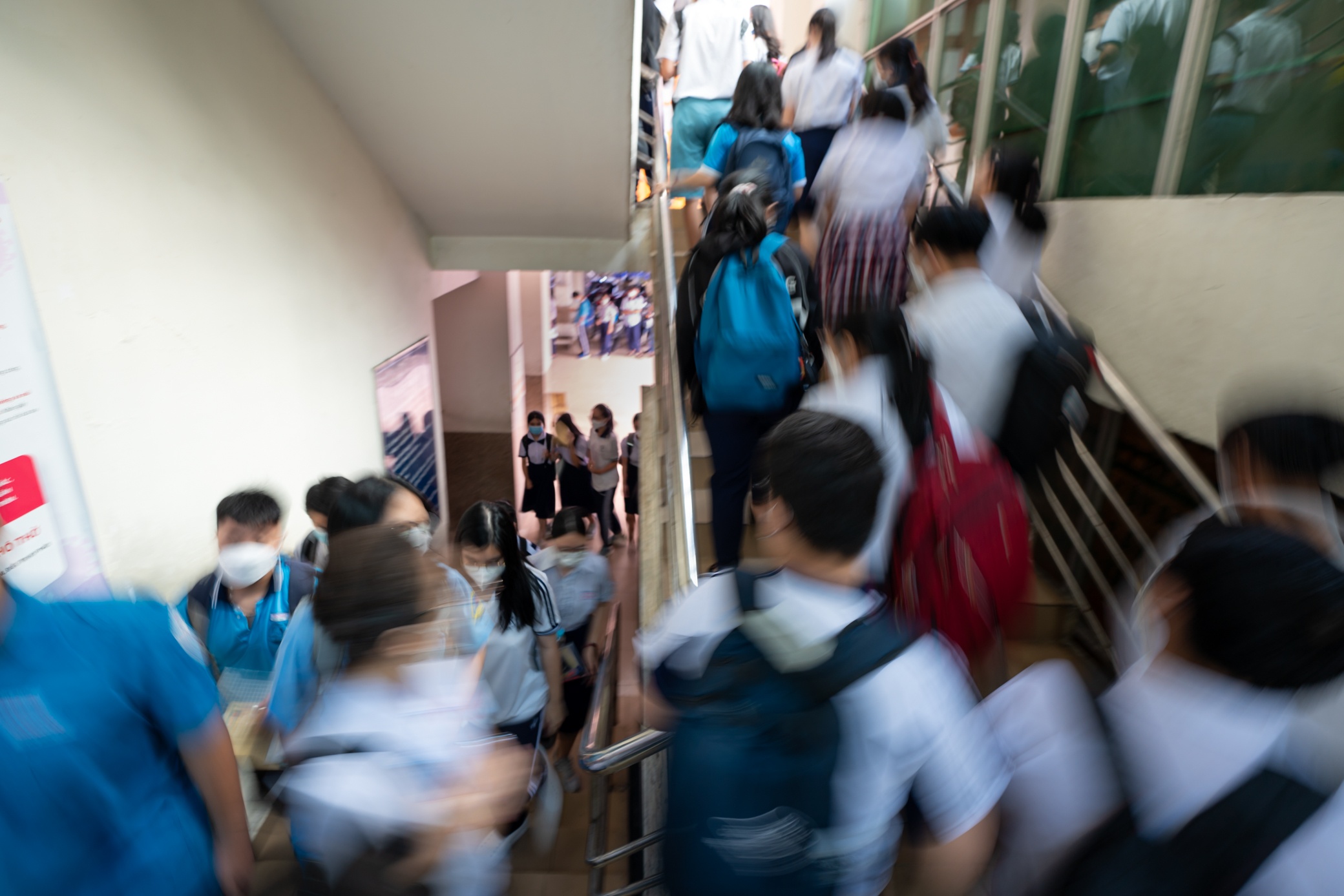 thi sinh dau tien thi vao lop 10 tai TP.HCM anh 9