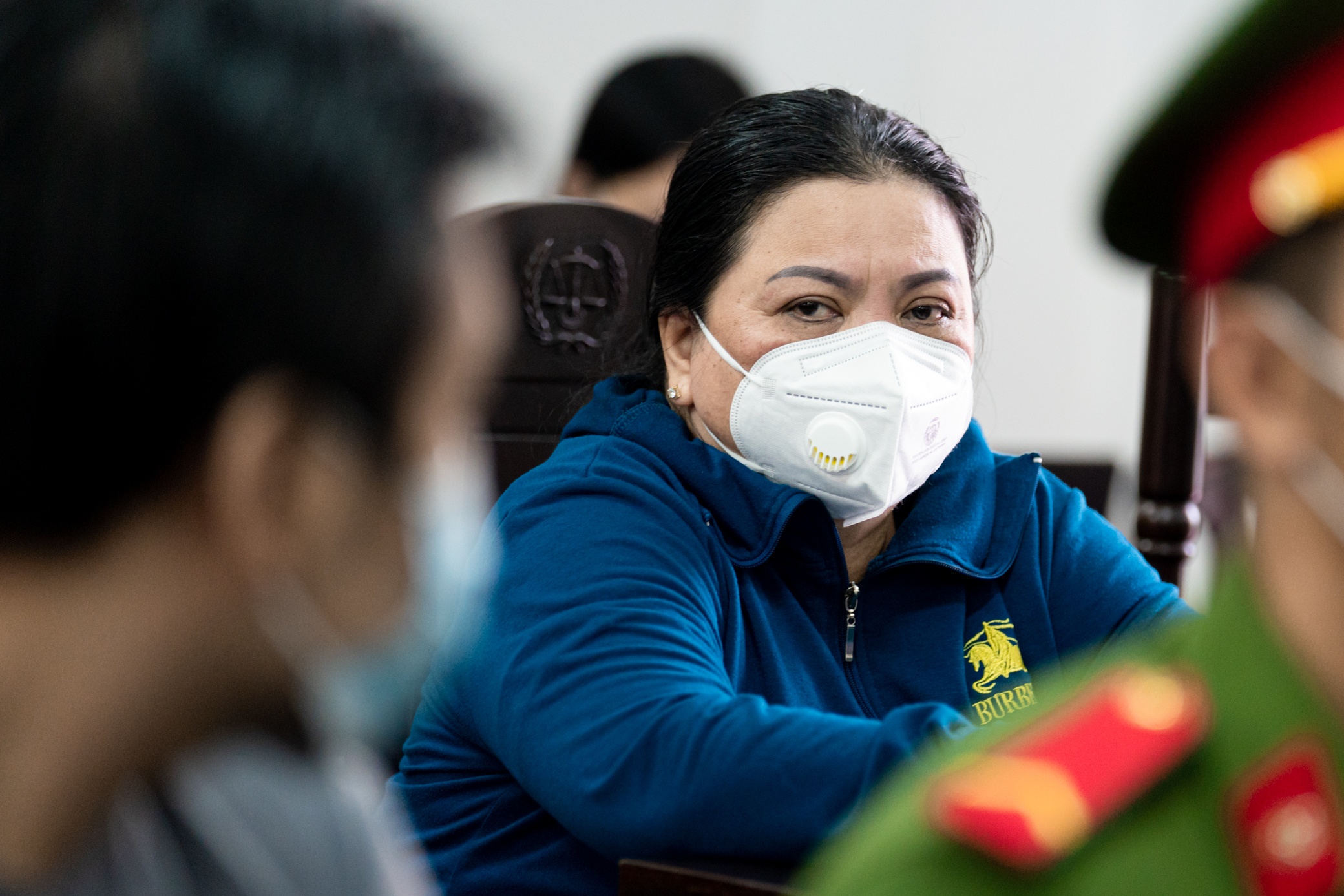 Tai xe xe Mercedes tong tiep vien hang khong anh 7