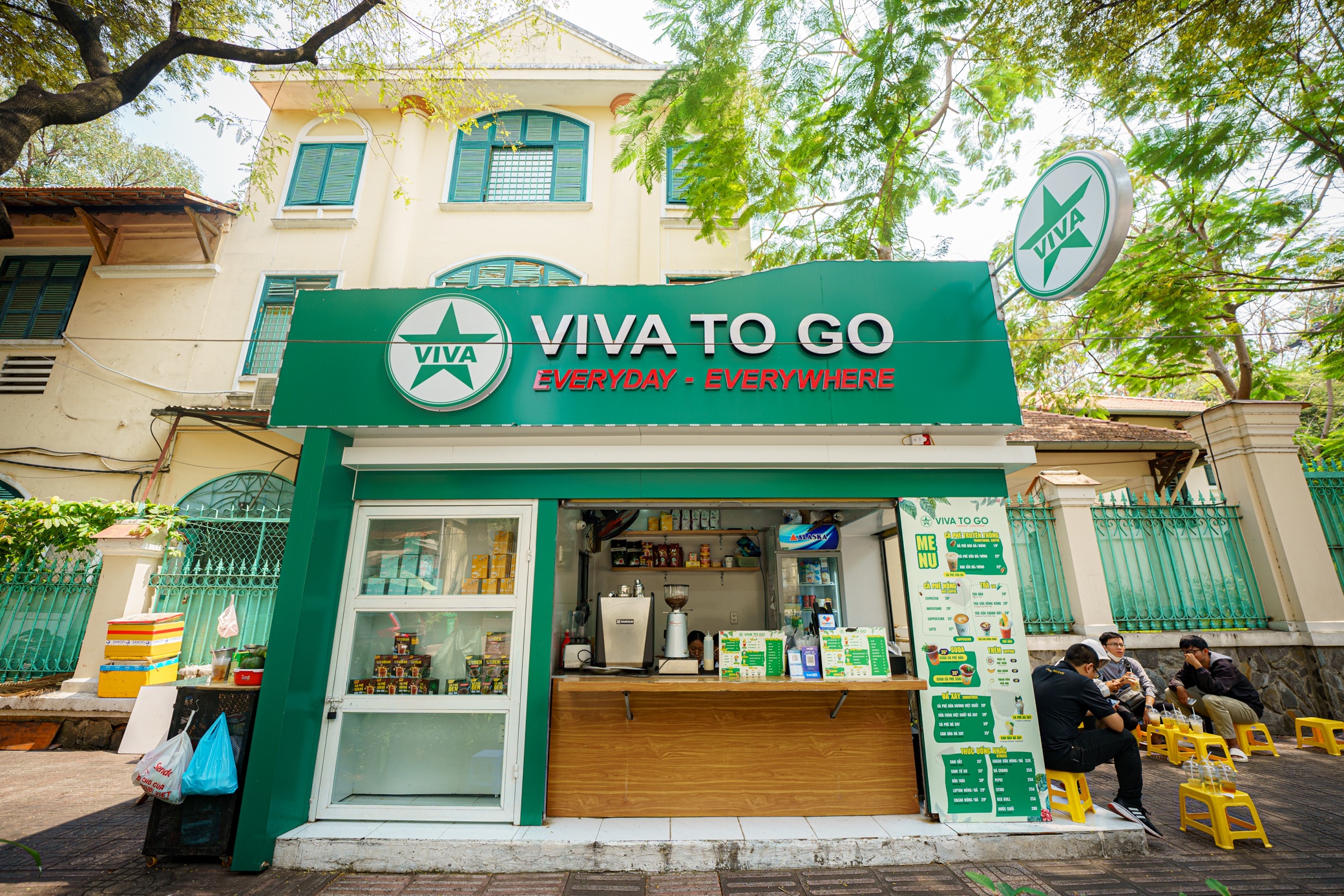 nha ve sinh cong cong anh 6