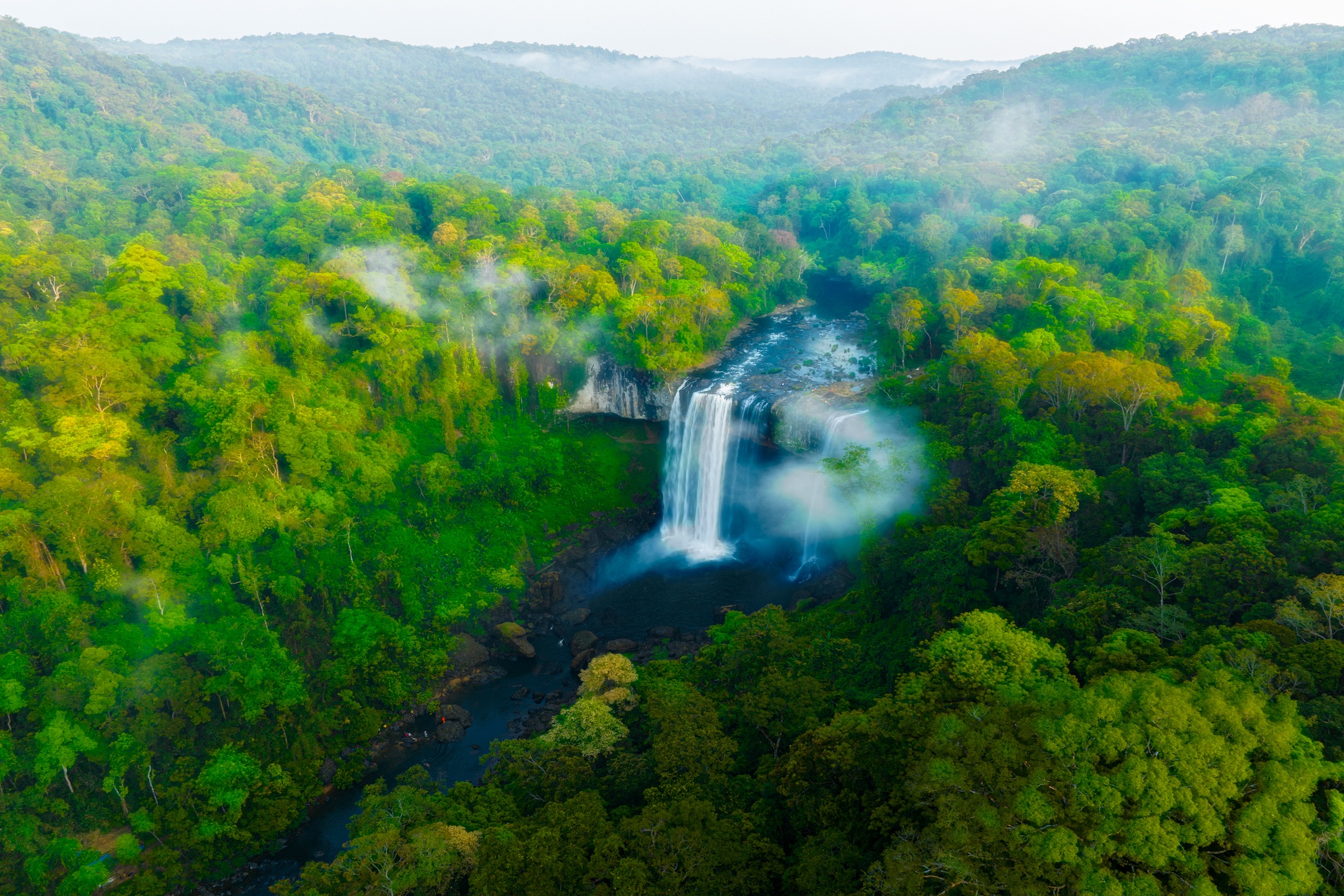 Thac K50 Hung Vi anh 4