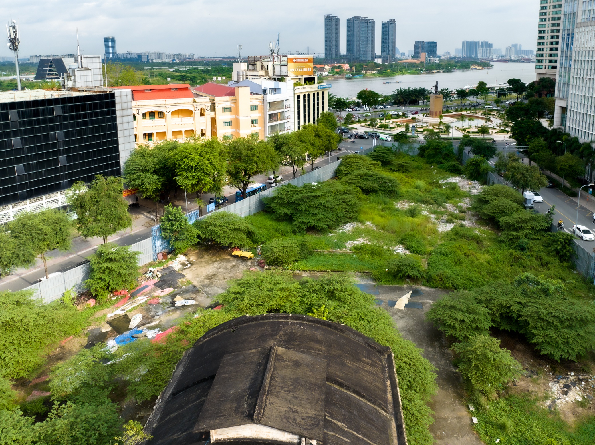 Xay nha ve sinh anh 2