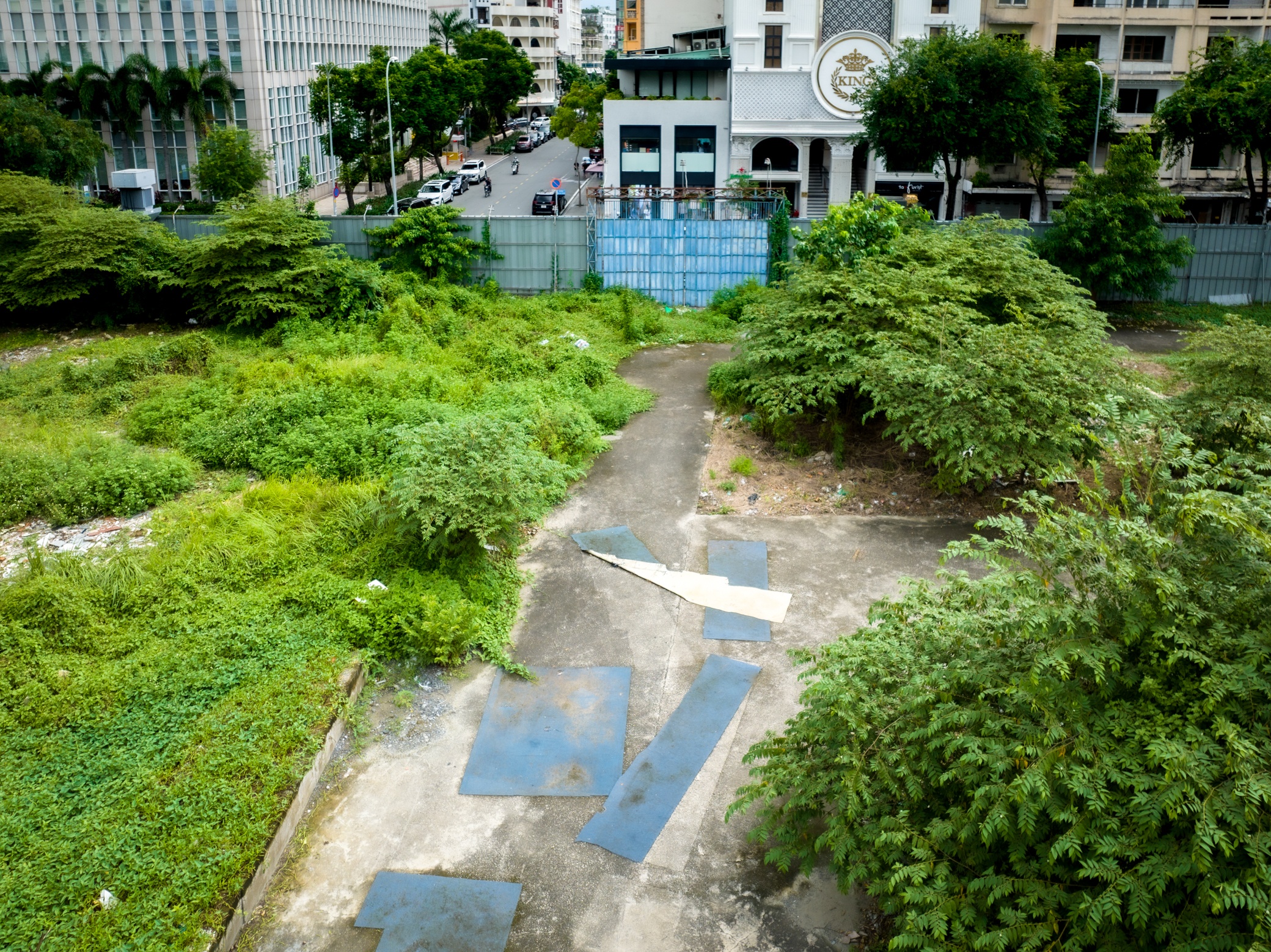 Xay nha ve sinh anh 3