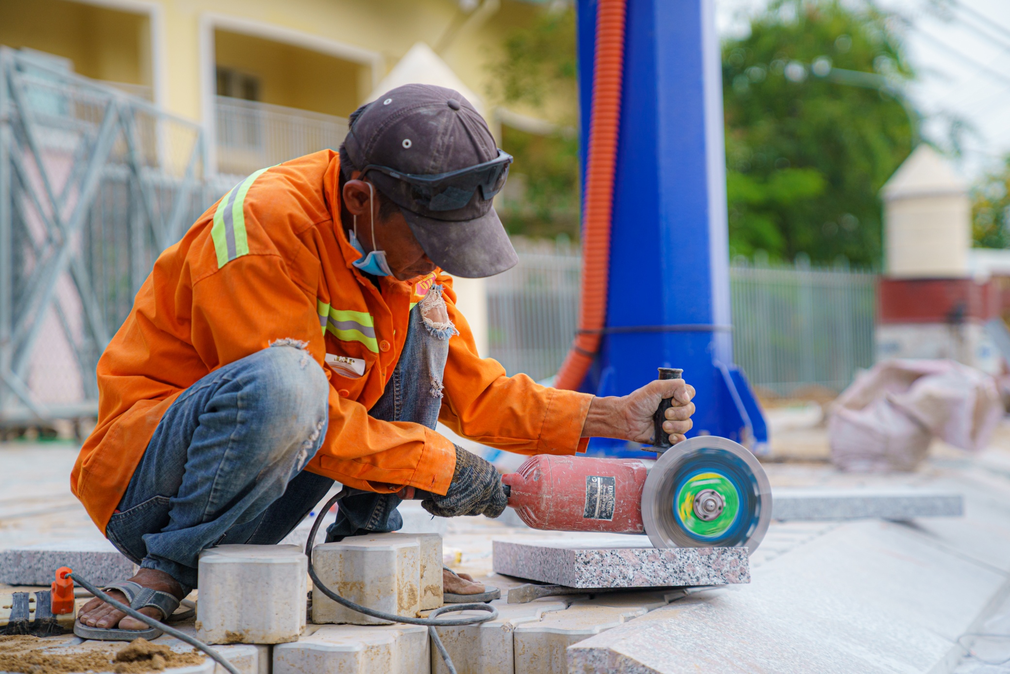 Nut giao Luong Dinh Cua anh 7